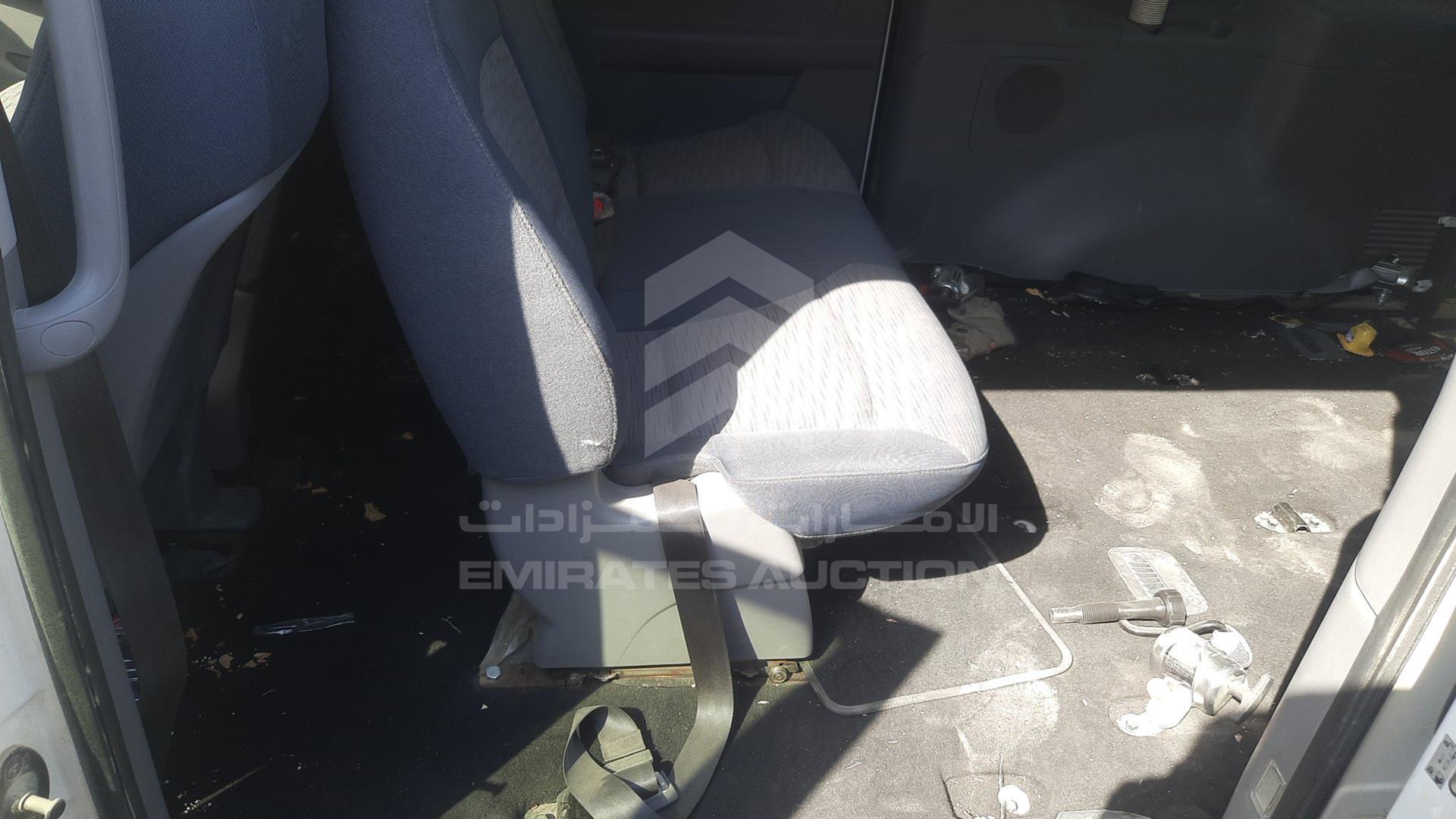 2016 HYUNDAI H1 VIN: KMJWA37R1GU734186