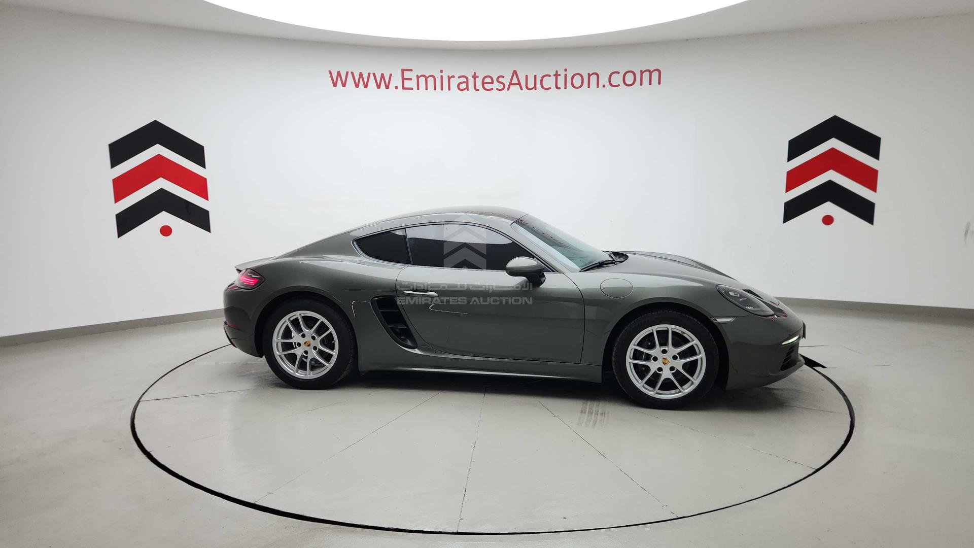 2024 PORSCHE CAYMAN VIN: WP0AA2A82RK255445