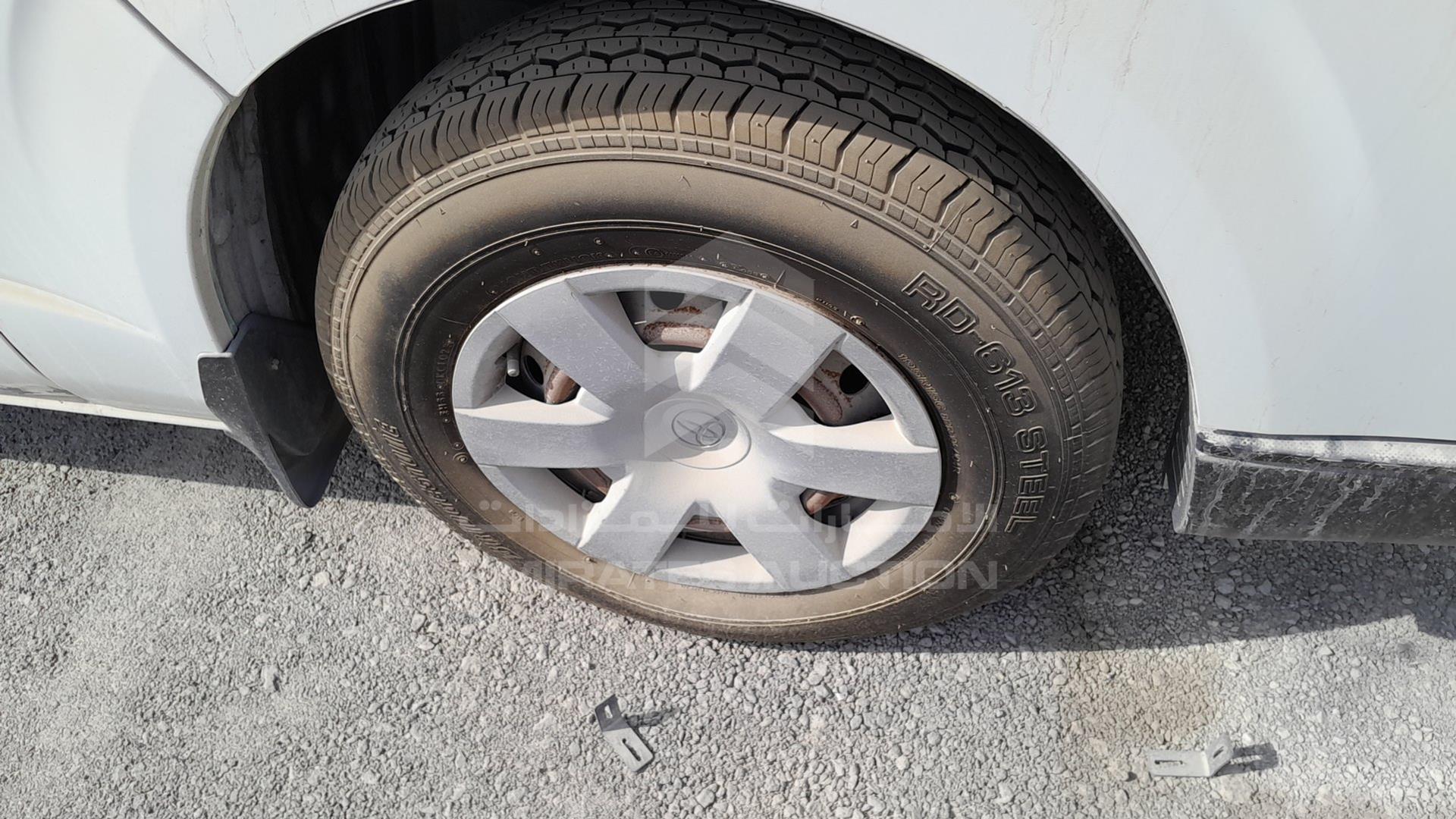 2013 TOYOTA HIACE VIN: JTGJX02P6D0046015