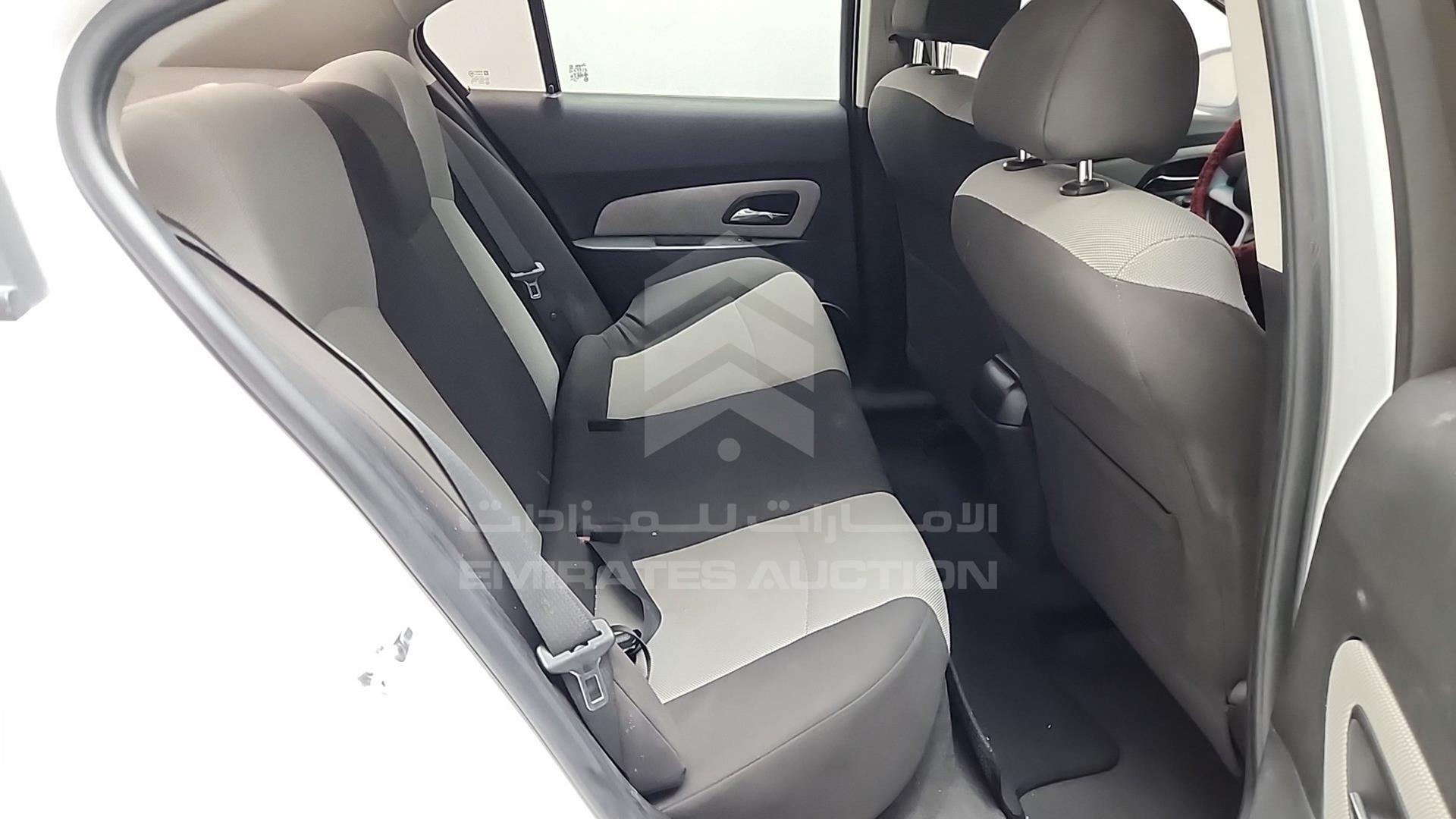 2016 CHEVROLET CRUZE LS VIN: KL1PJ5C51GK304623