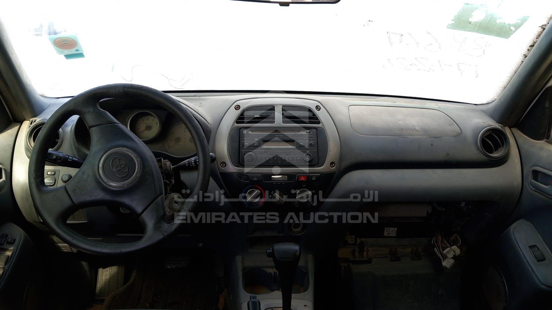 2001 TOYOTA RAV-4 VIN: JTEHH20V510111028