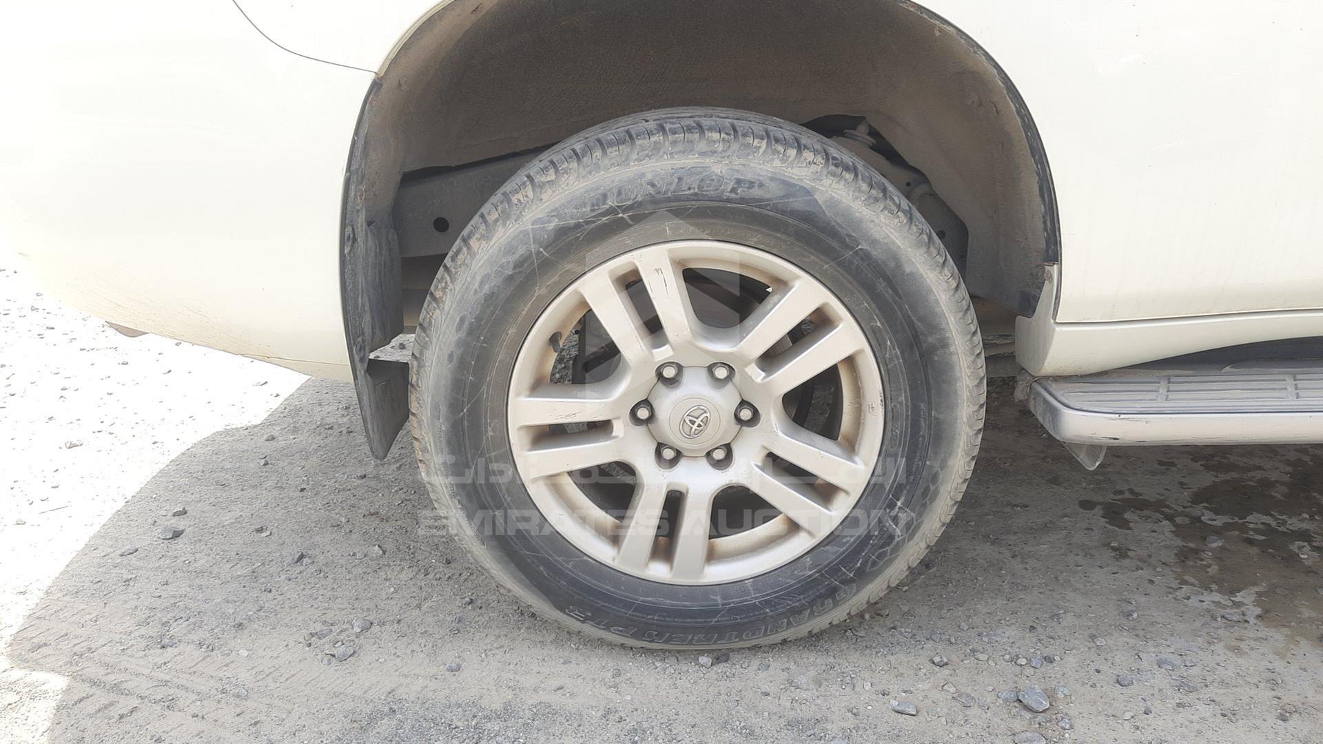2011 TOYOTA LAND CRUISER PRADO VIN: JTEJU3FJ4B5013023