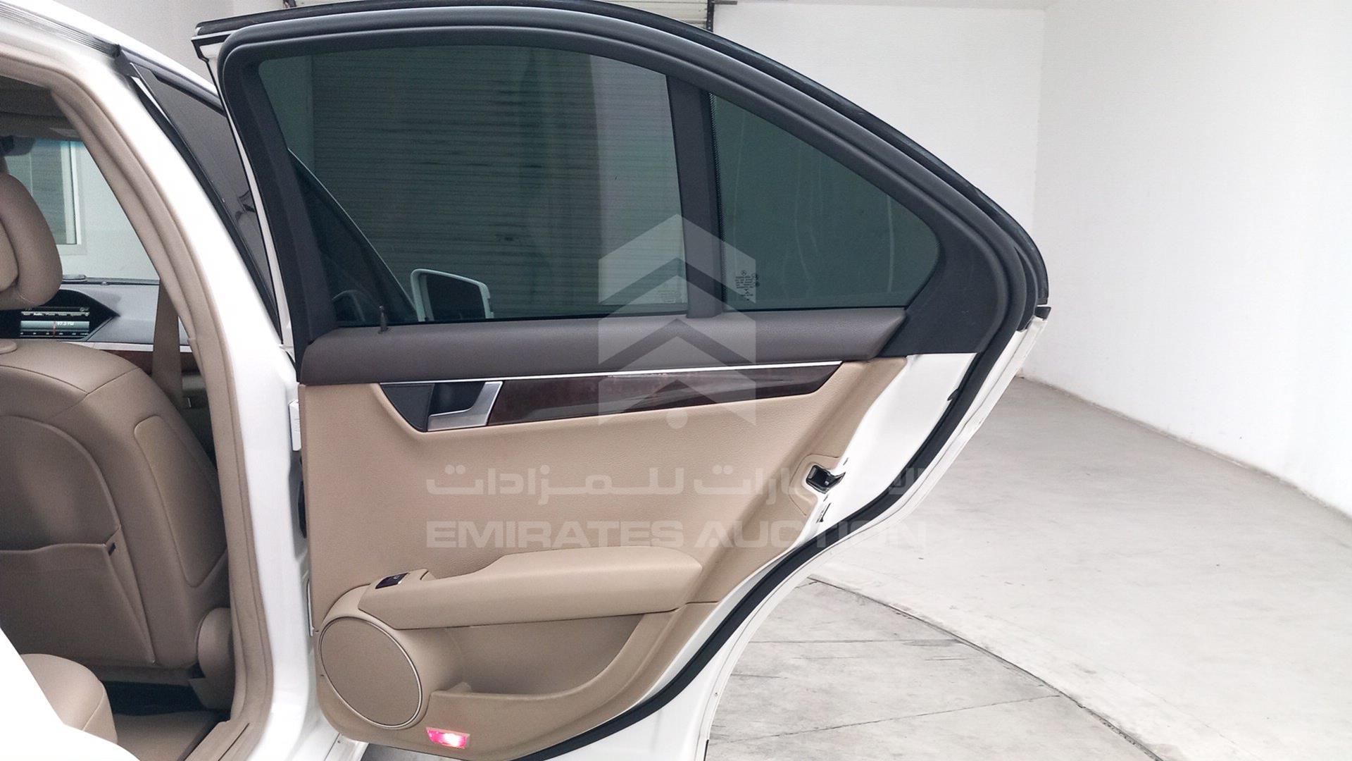 2014 MERCEDES C 300 VIN: WDDGF8AB7EG199760
