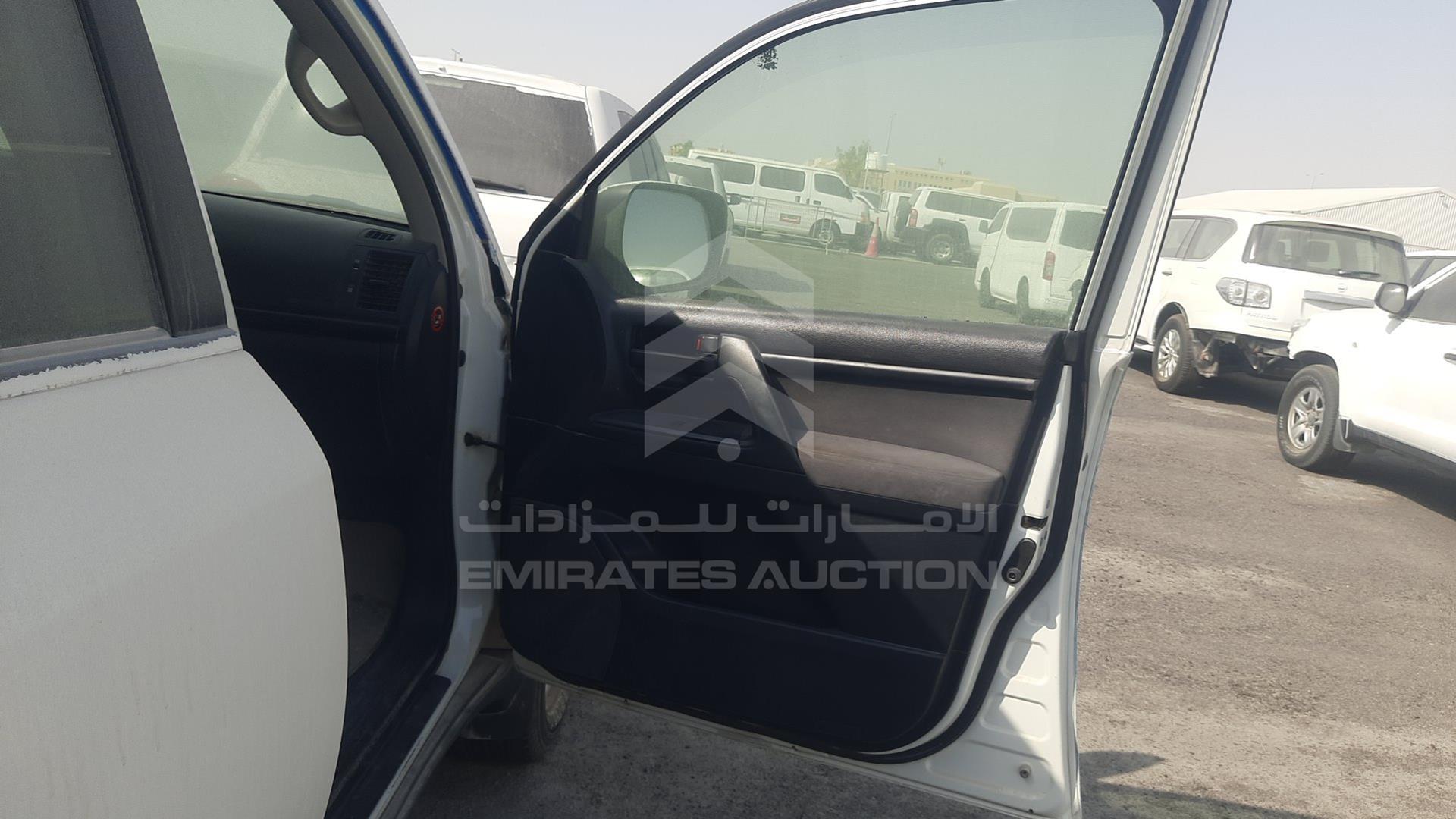 2012 TOYOTA LAND CRUISER VIN: JTMDU09J7C5057367