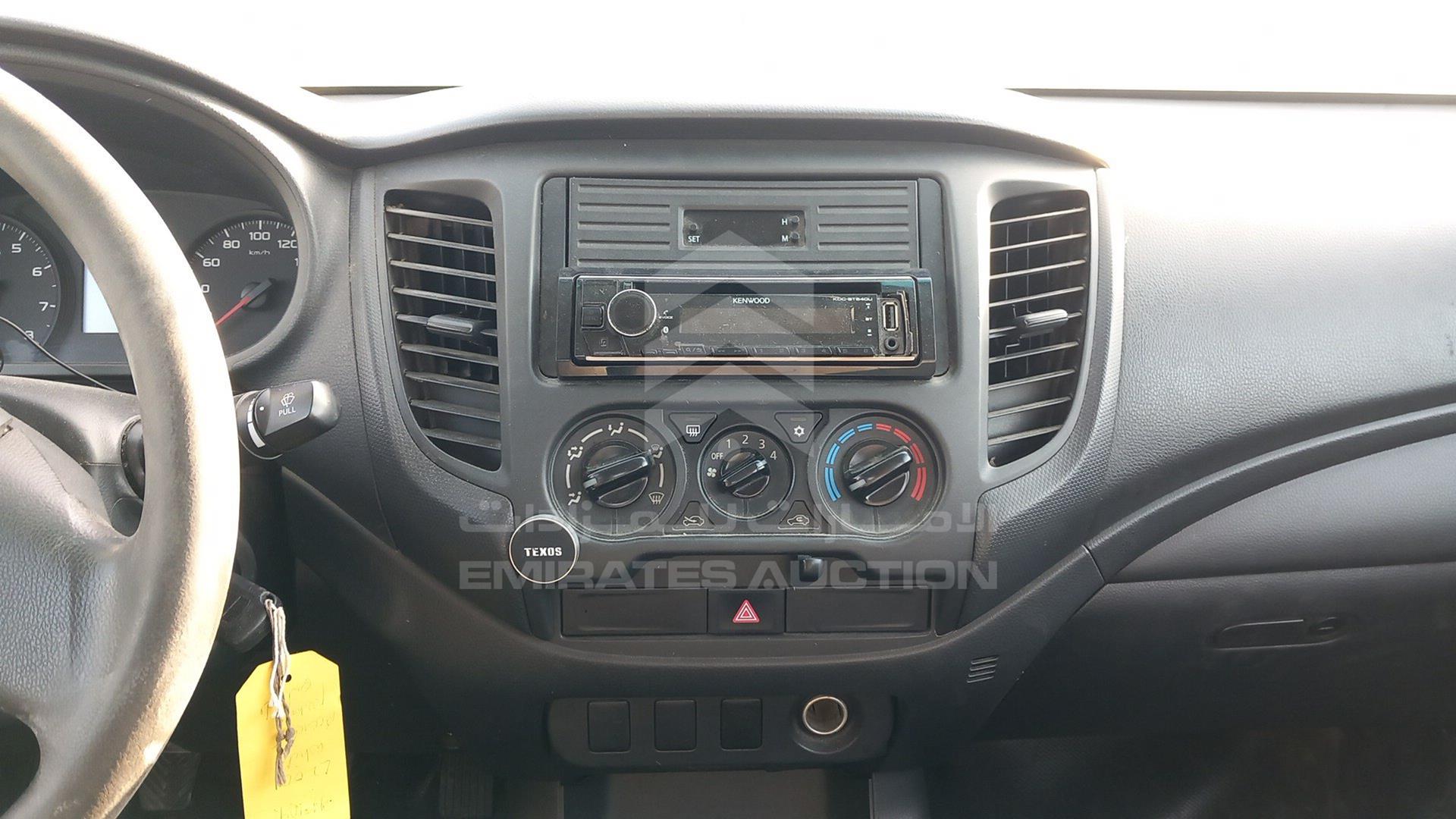2021 MITSUBISHI L 200 VIN: MMBMGU5H1MH005521