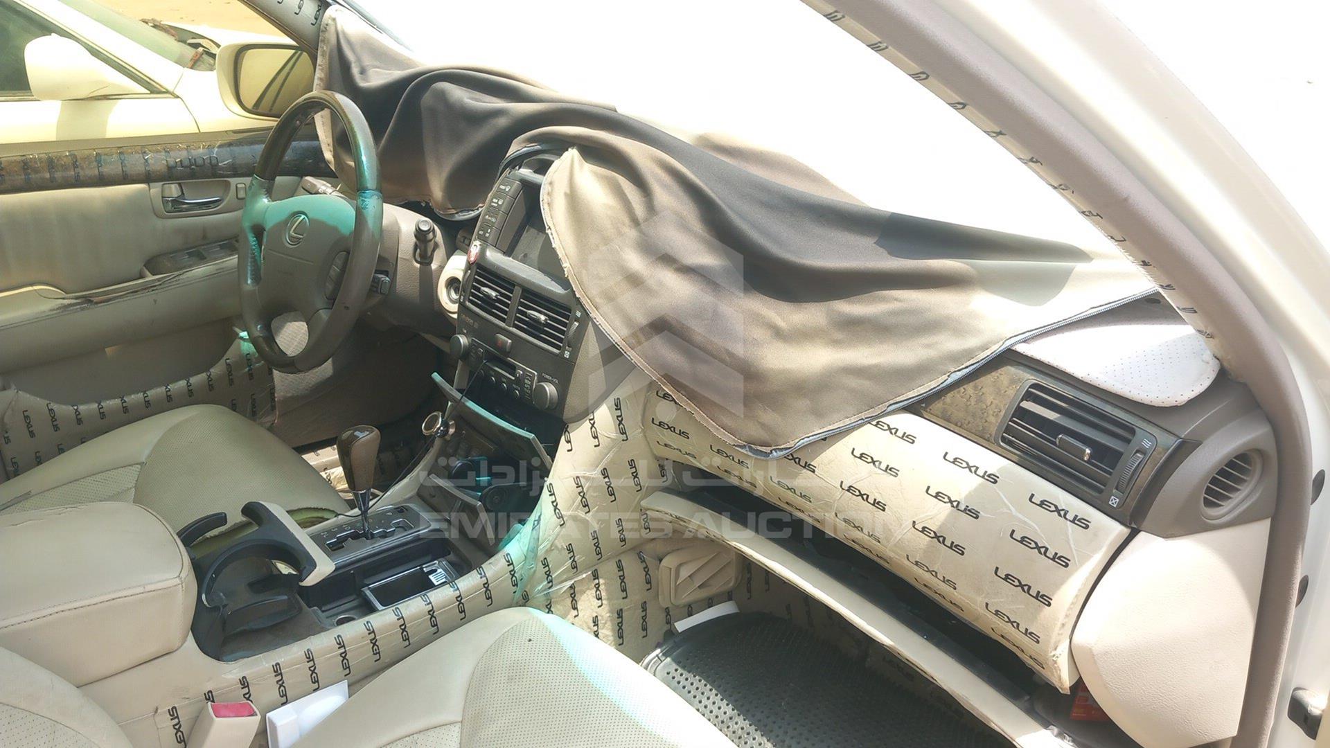 2002 LEXUS LS 430 VIN: JTHBN30F220084842
