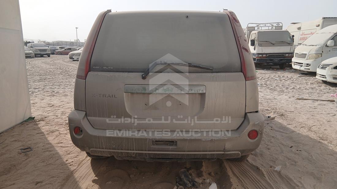 2004 Nissan X-Trail — Rear View — Photo 7