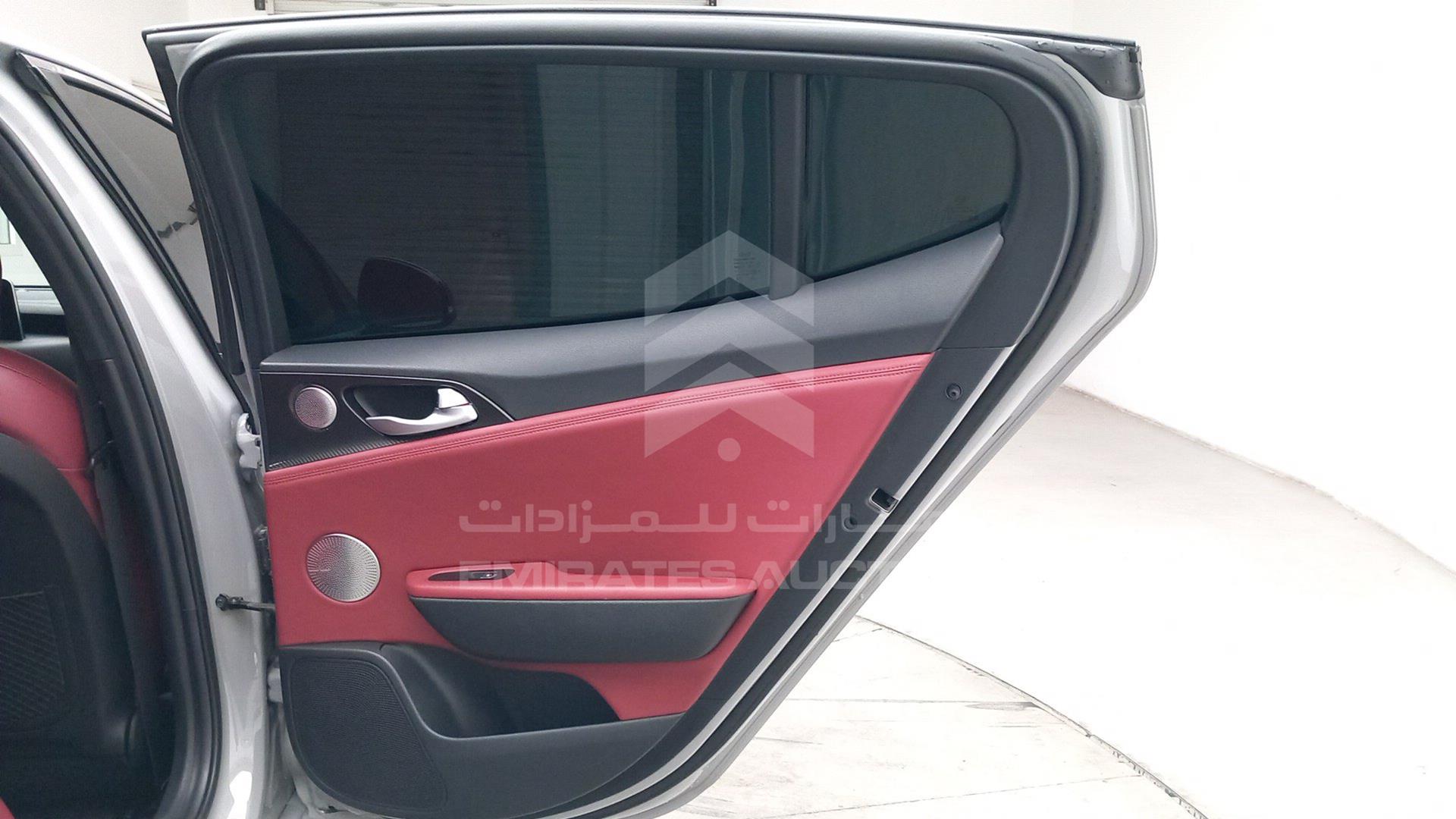 2020 KIA STINGER VIN: KNAE551C6L6074518