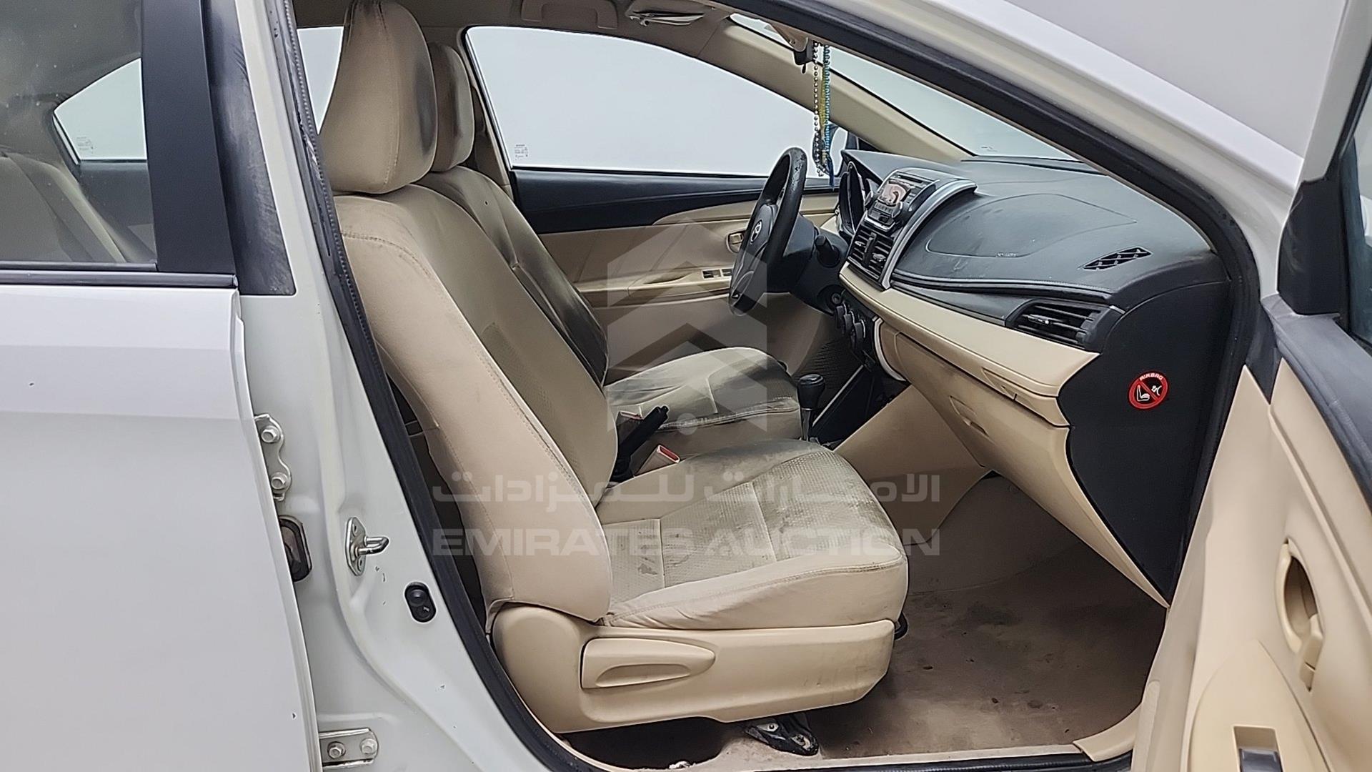 2015 TOYOTA YARIS VIN: MHFBT9F34F6028237