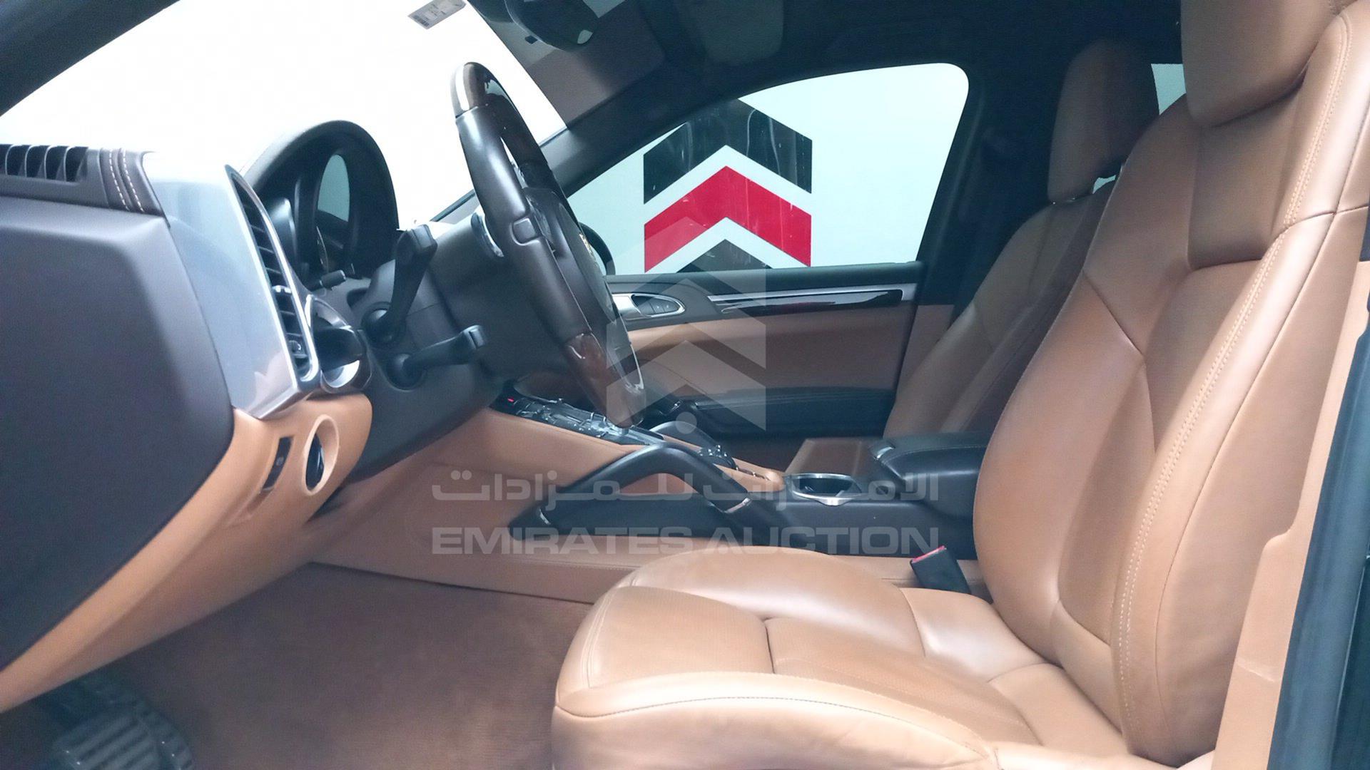 2013 PORSCHE CAYENNE S VIN: WP1ZZZ92ZDLA86594