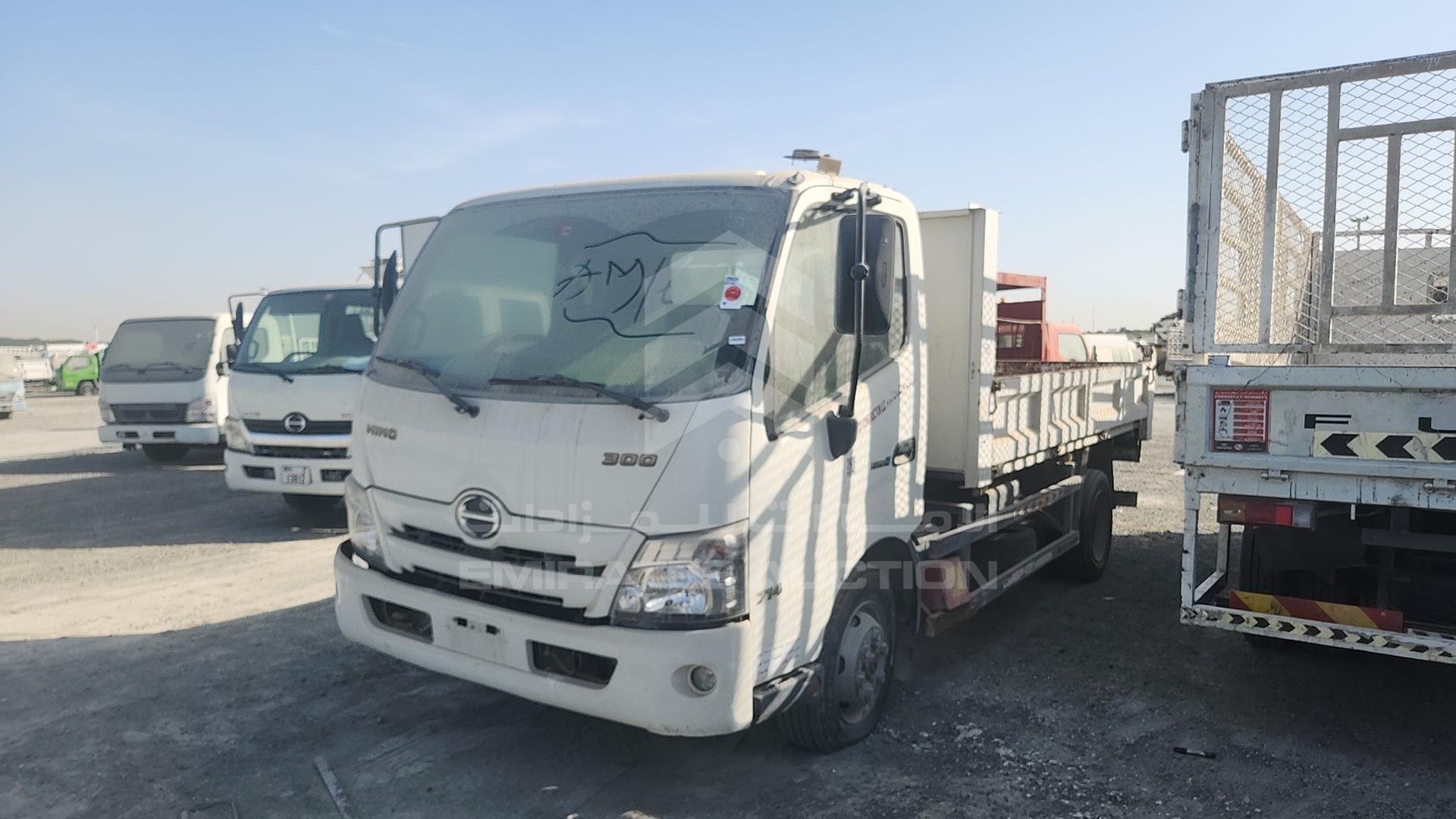 2021 HINO 300 VIN: JHHUCN1F9MK039217