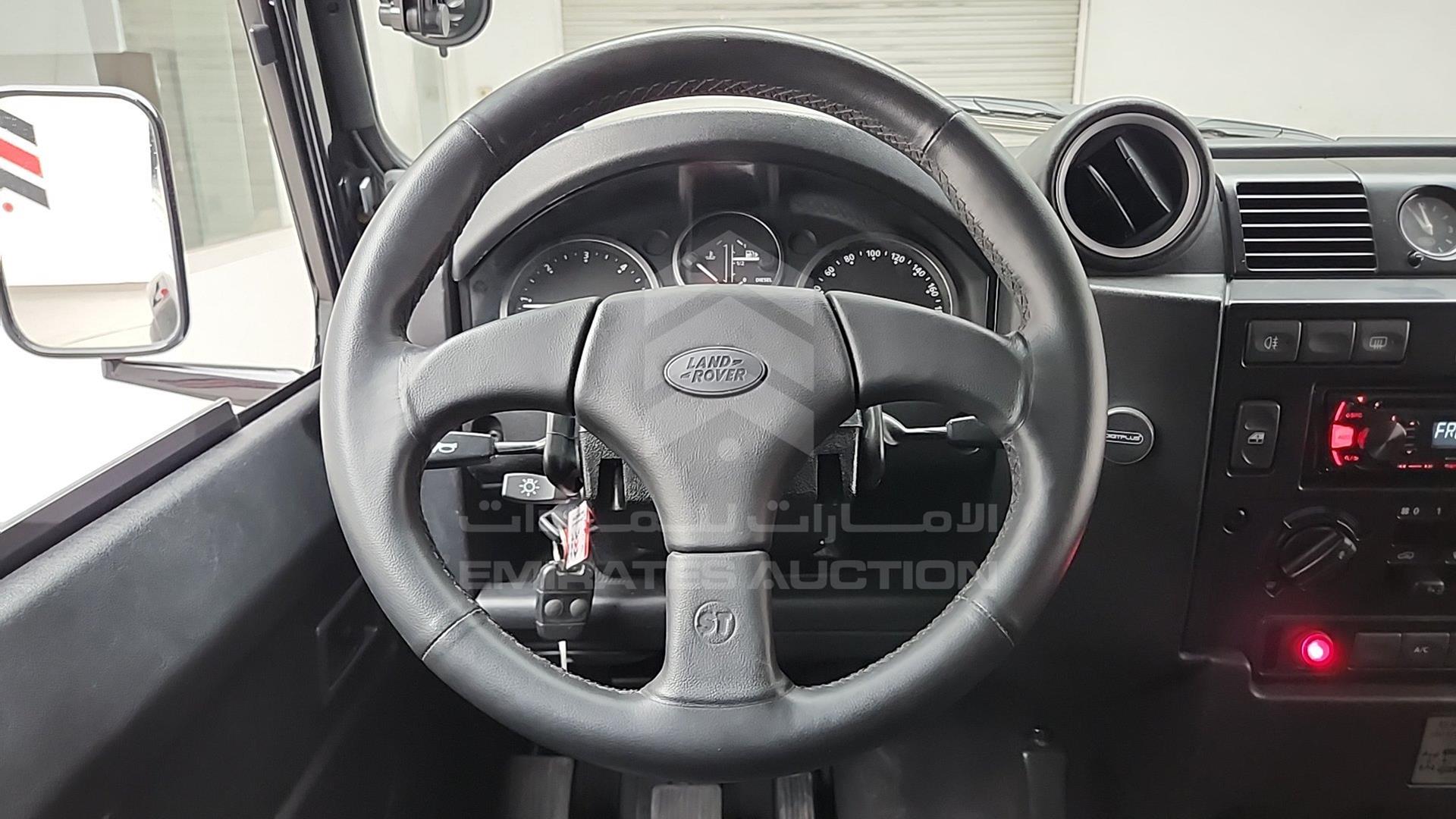 2010 LAND ROVER DEFENDER VIN: SALLDVBS8AA794793