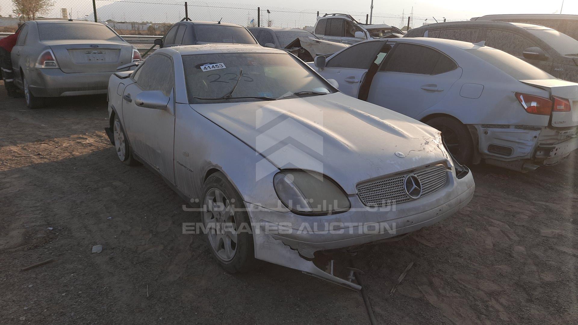 2000 MERCEDES SLK230 VIN: WDB1704471F164494