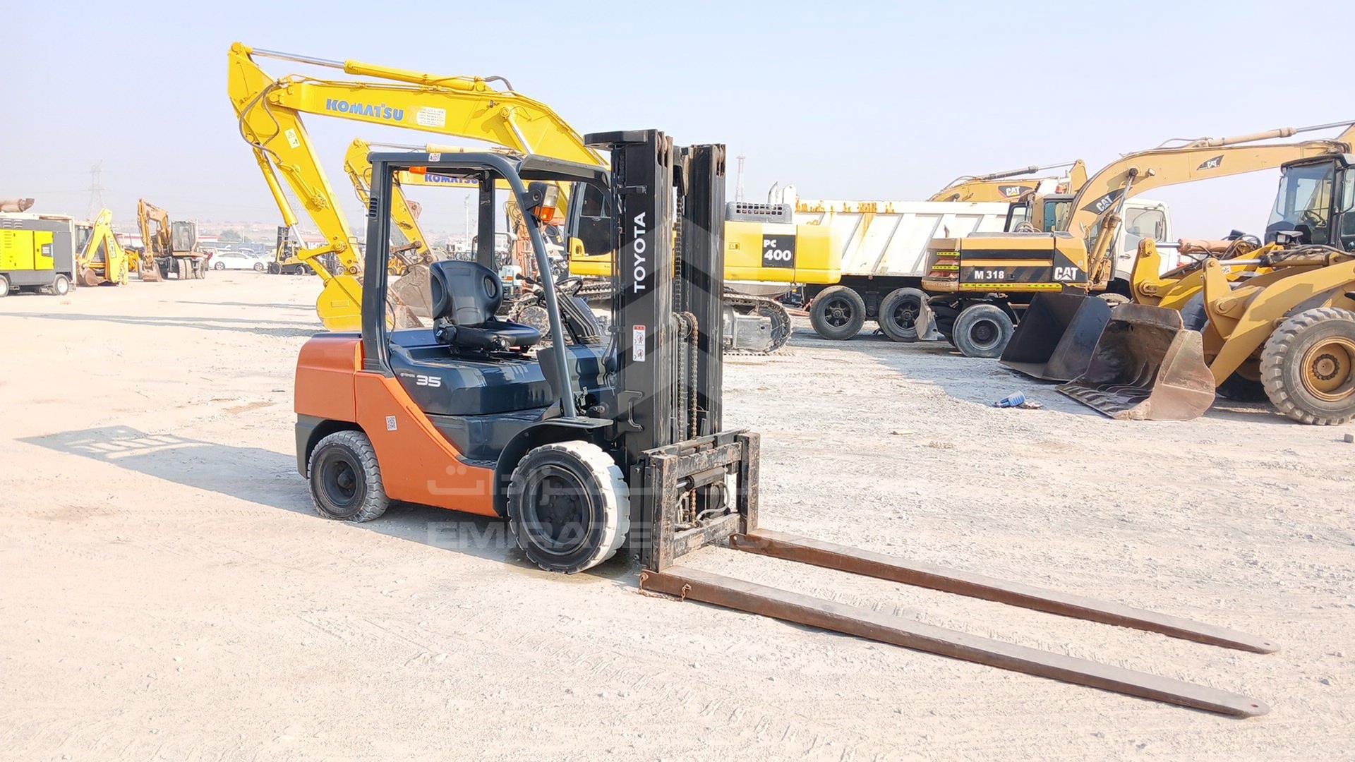 2013 TOYOTA FORKLIFT VIN: 308FGJ3533318