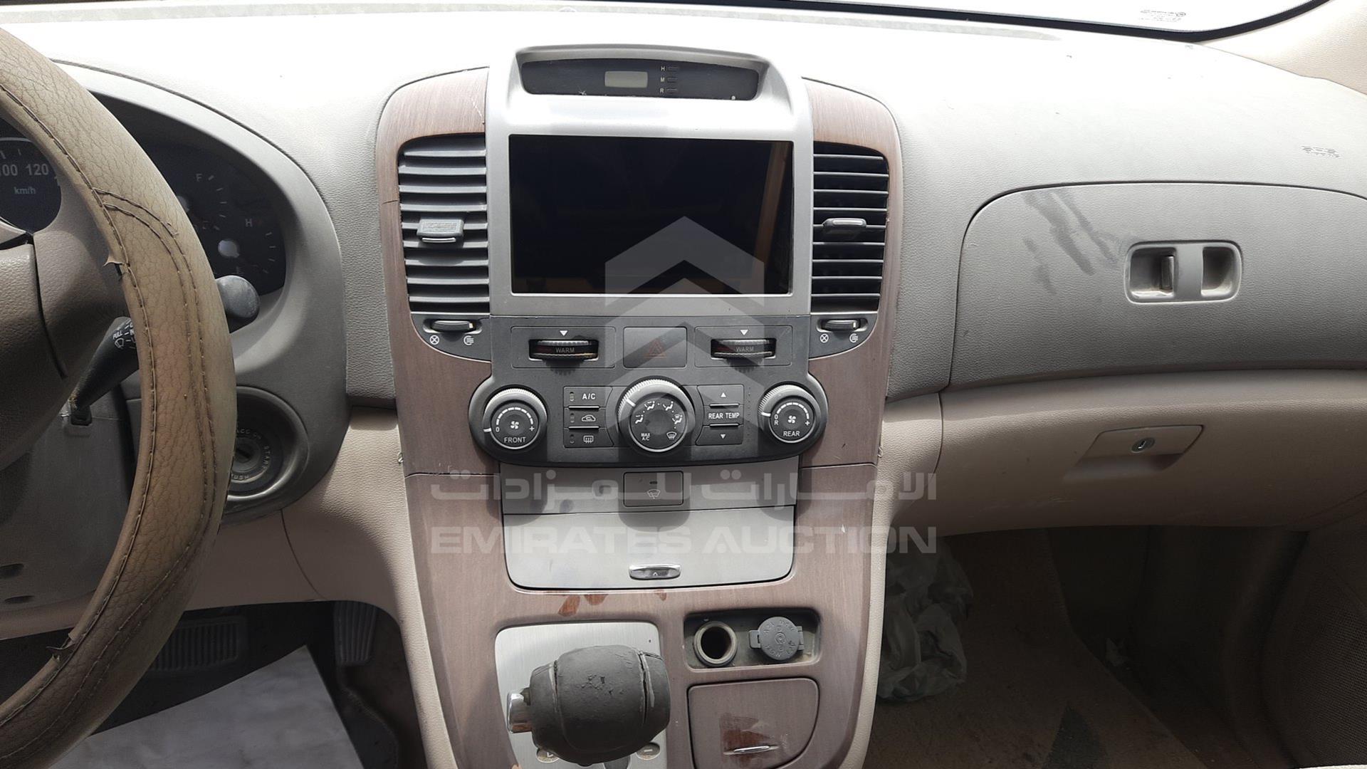 2008 KIA CARNIVAL VIN: KNAMB763X86191311