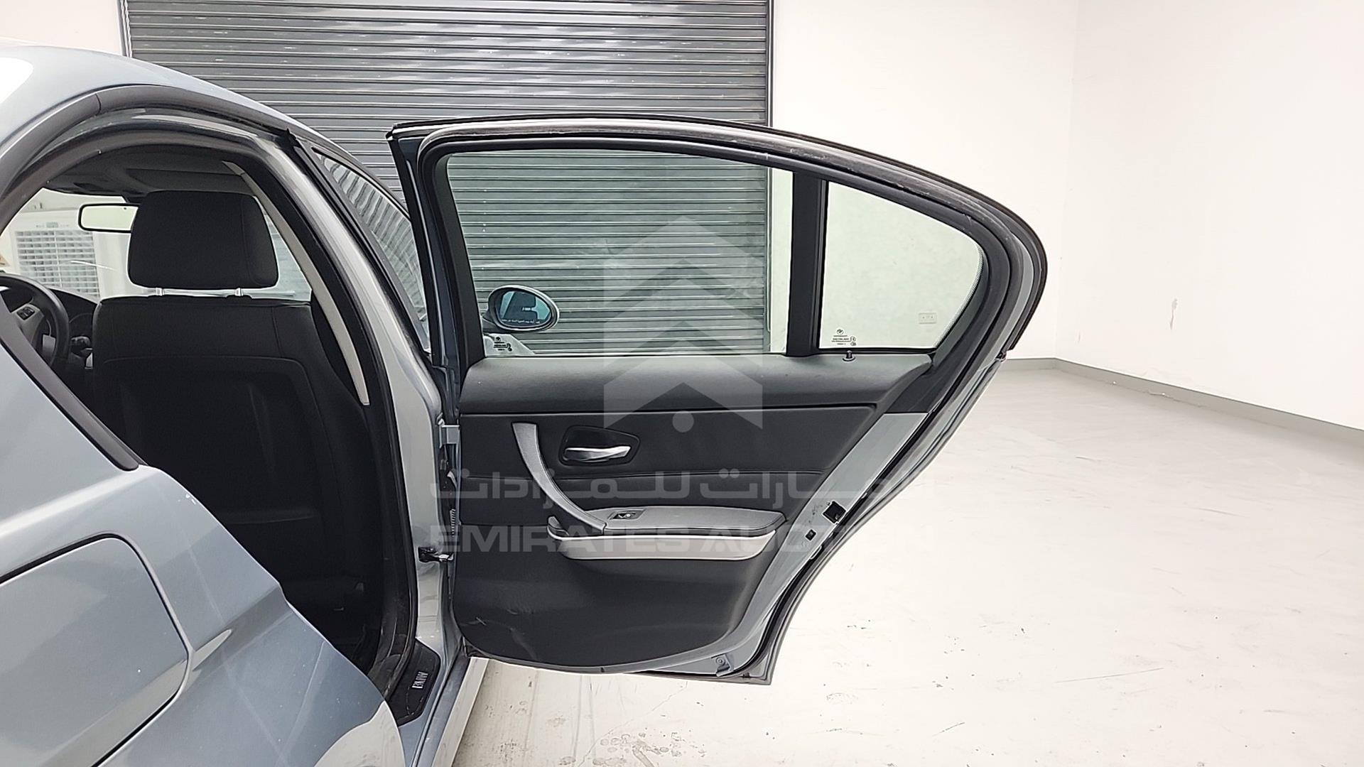 2006 BMW 320I VIN: WBAVA71040VE24701