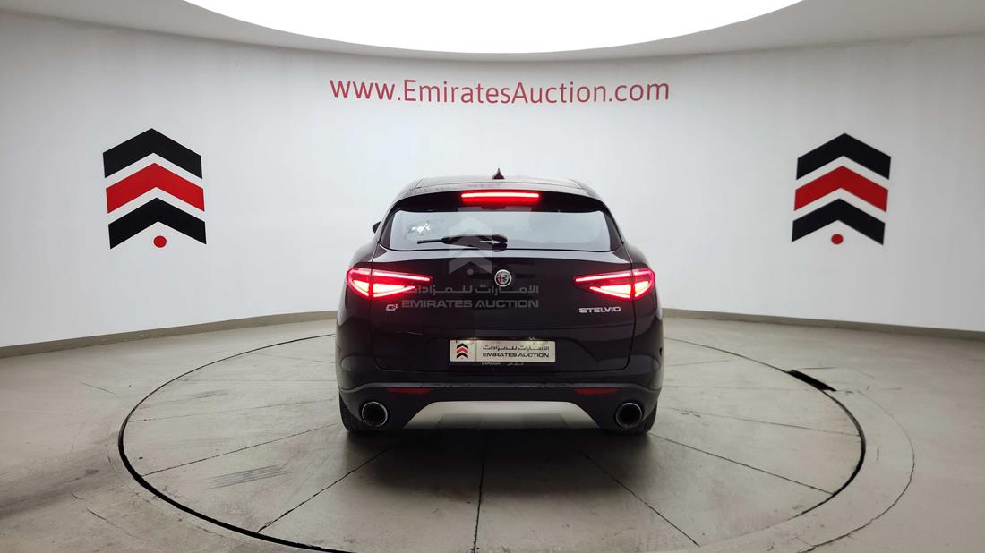 2019 Alfa Romeo Stelvio — Rear View — Photo 10