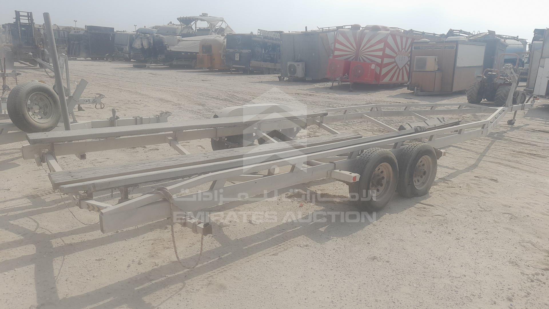 2015 TRAILER LOCAL VIN: D061680DXBTRAILER