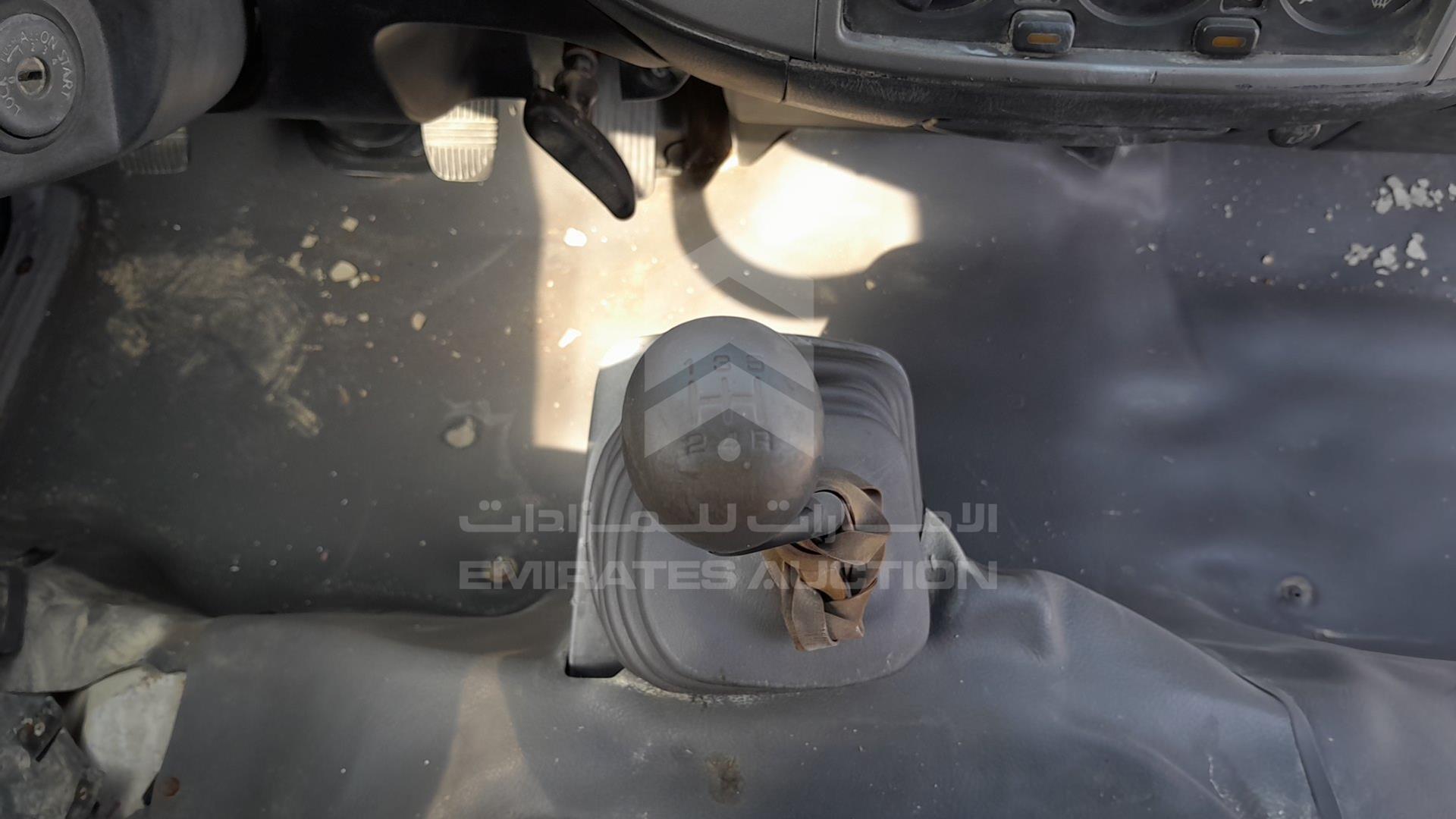 2008 NISSAN URVAN VIN: JN6AE54S08X000370