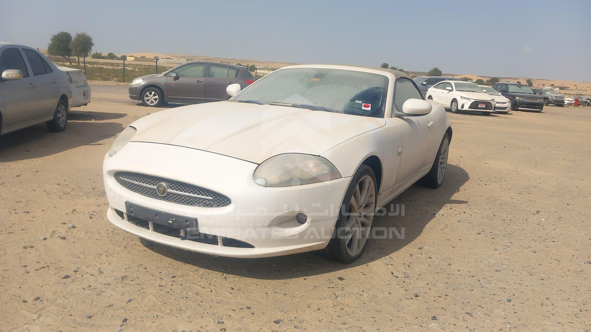2007 JAGUAR XK VIN: SAJAA44FX75B00356