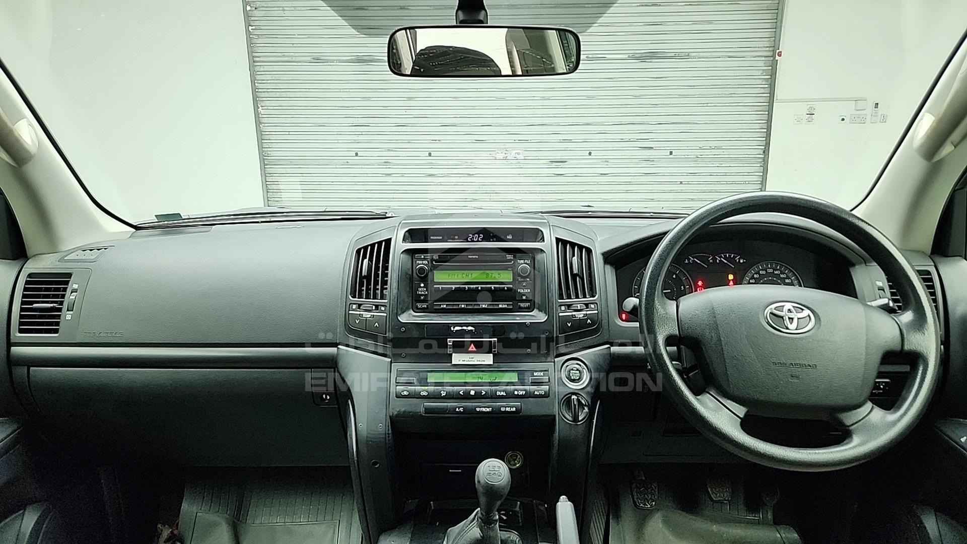 2014 TOYOTA LC 200 VIN: JTMHV09J804135073