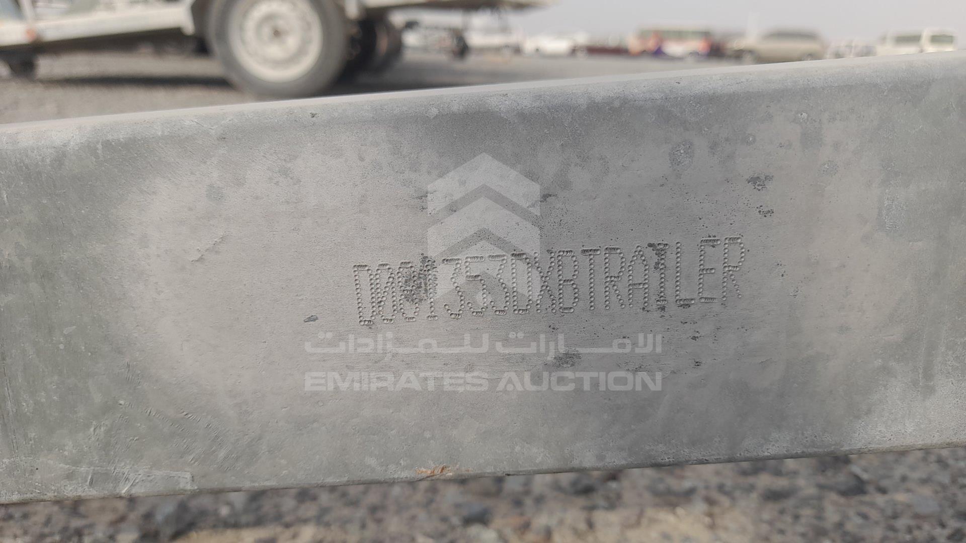 2019 TRAILER LOCAL VIN: D081353DXBTRAILER