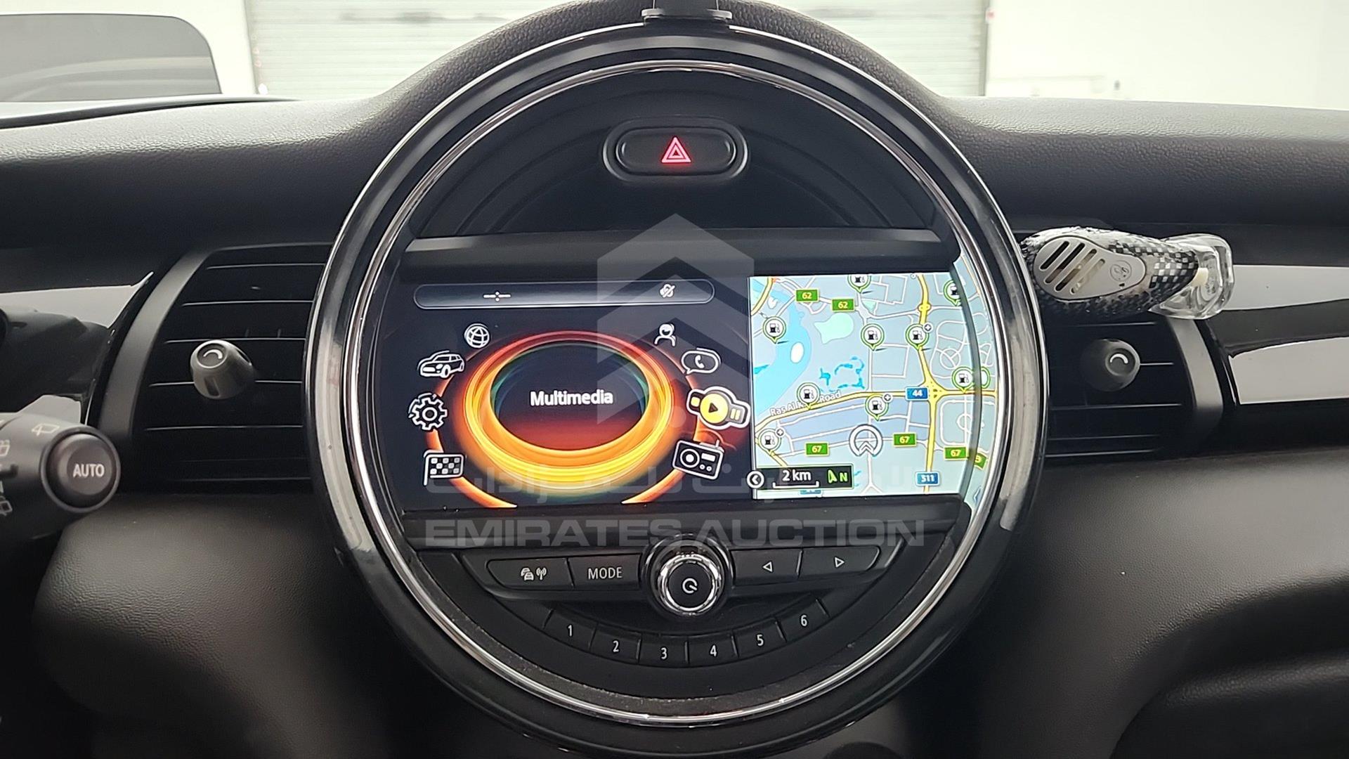 2016 MINI COOPER VIN: WMWXS7100GT842861