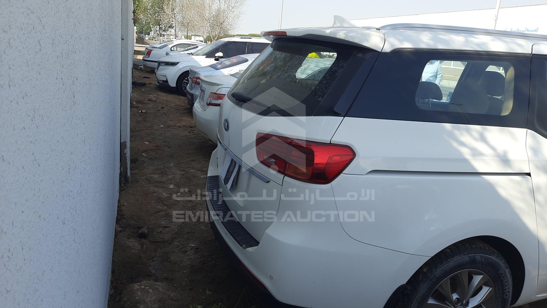 2020 KIA CARNIVAL VIN: KNAMB8126L6638052