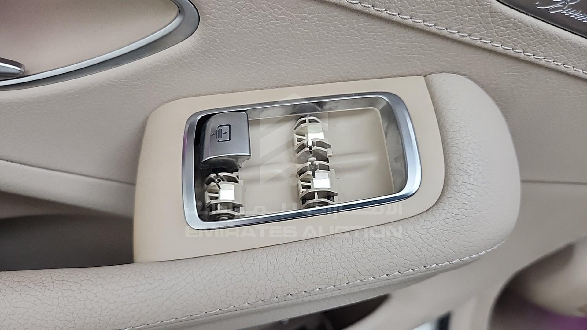 2015 MERCEDES S 550 VIN: WDDUG8FB1FA098842