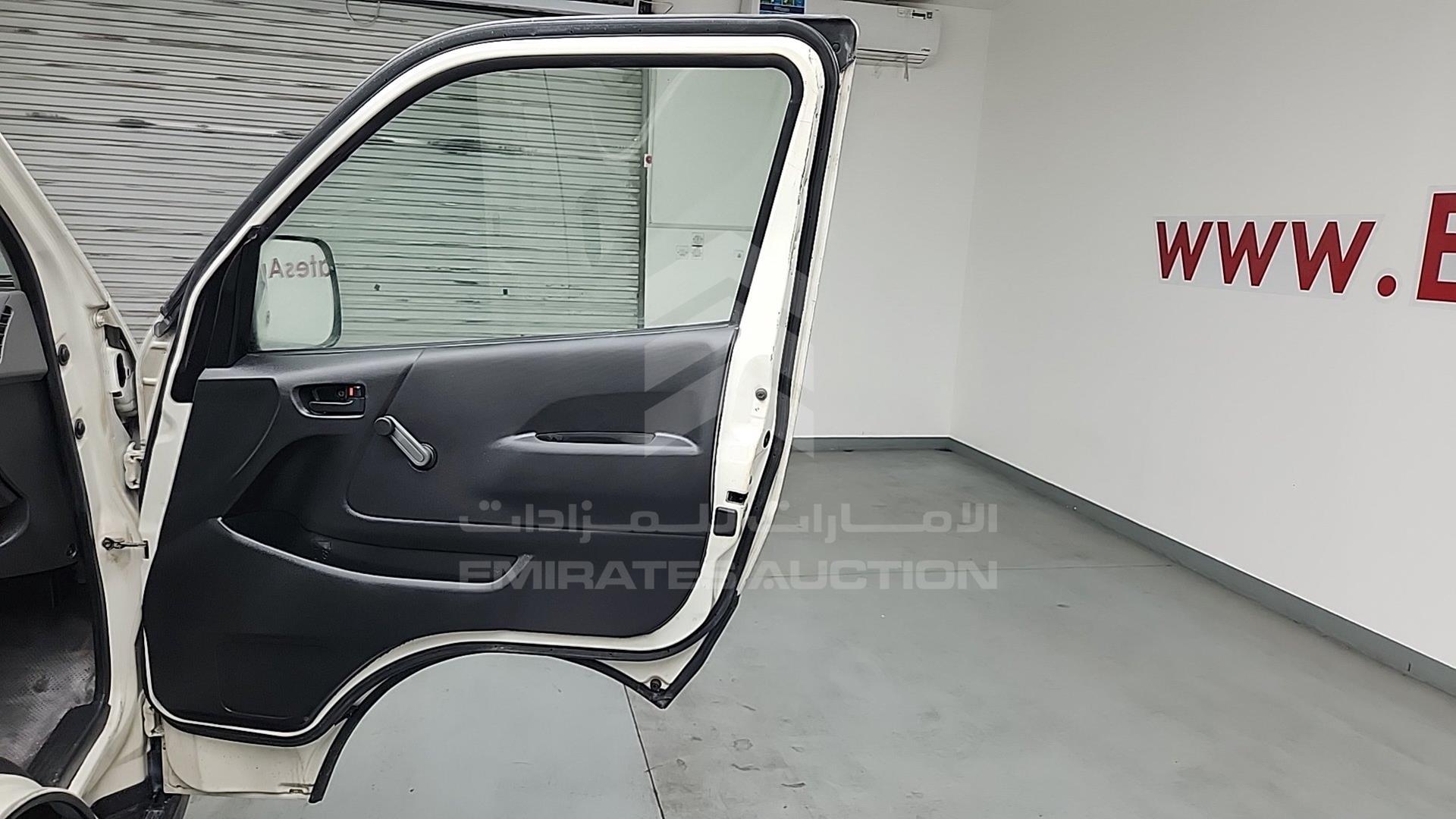 2011 TOYOTA HIACE VIN: JTFPX22P8B0022662