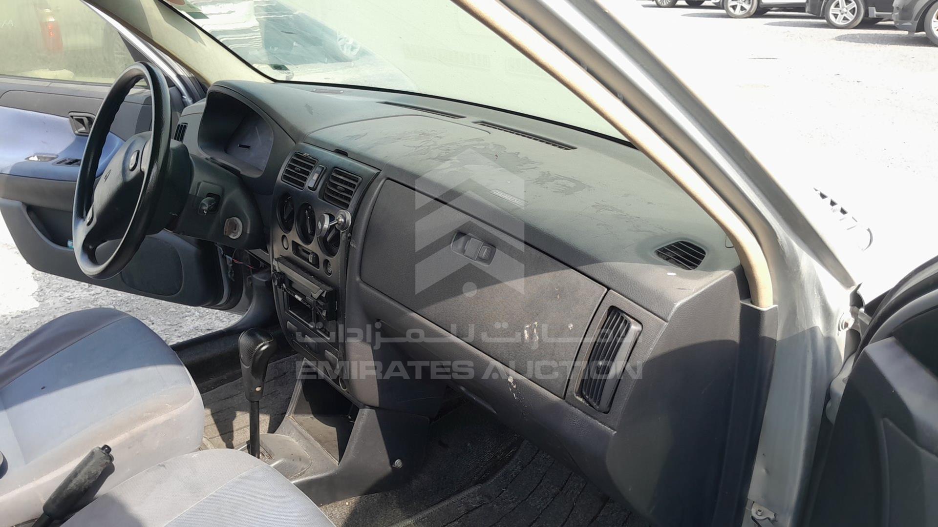 2004 DAIHATSU SIRION VIN: JD1GM100841557280