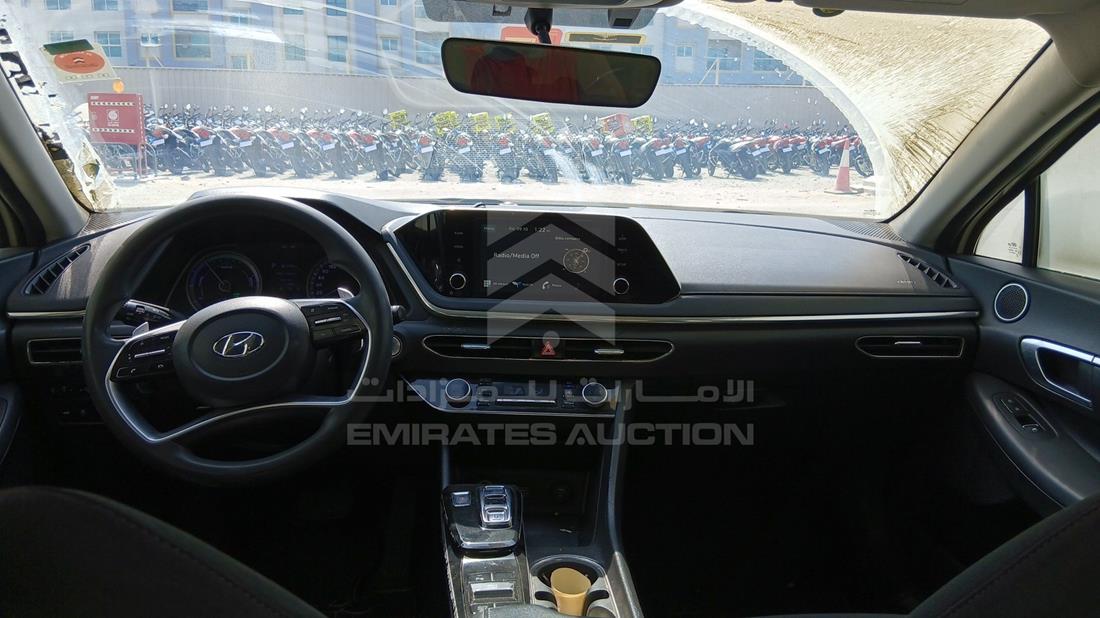 2021 Hyundai Sonata Hybrid — Full Dashboard View — Photo 16