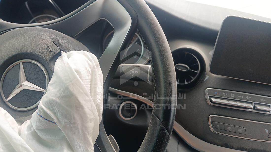 2023 Mercedes V 250 — Gear View — Photo 17