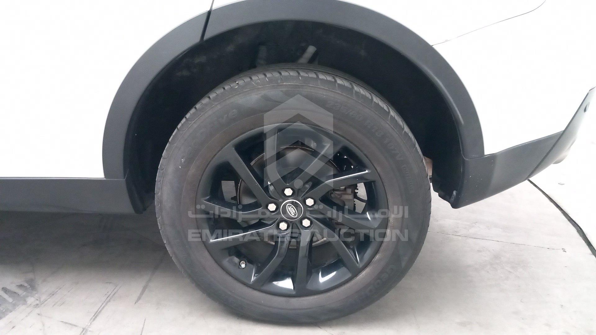 2017 LAND ROVER DISCOVERY VIN: SALCP2BG3HH690993