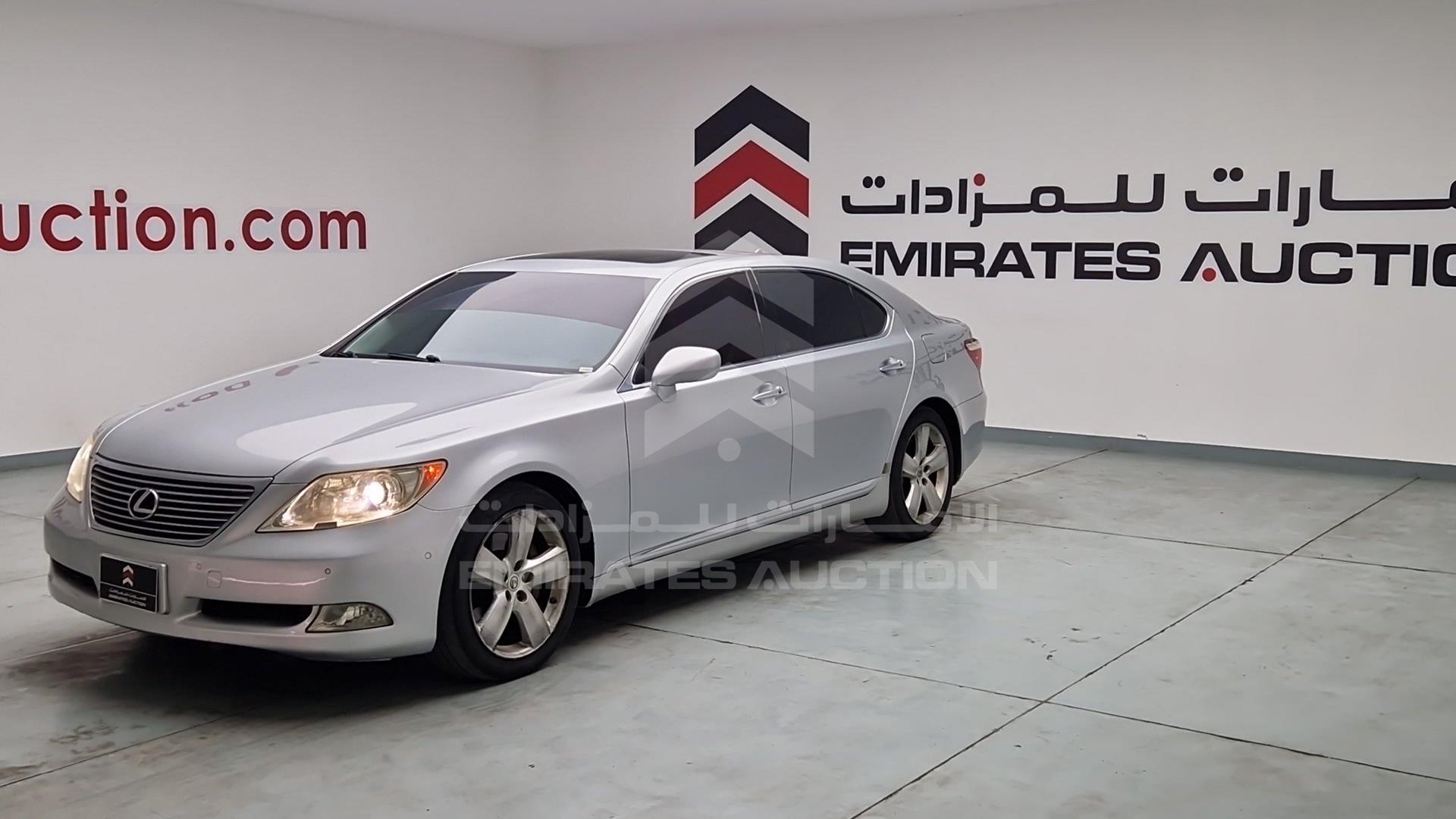 2009 LEXUS LS 460 L VIN: JTHGL46F395033534