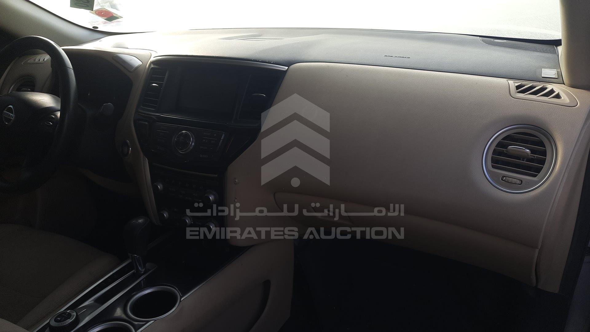 2016 NISSAN PATHFINDER VIN: 5N1AR2M50GC648132