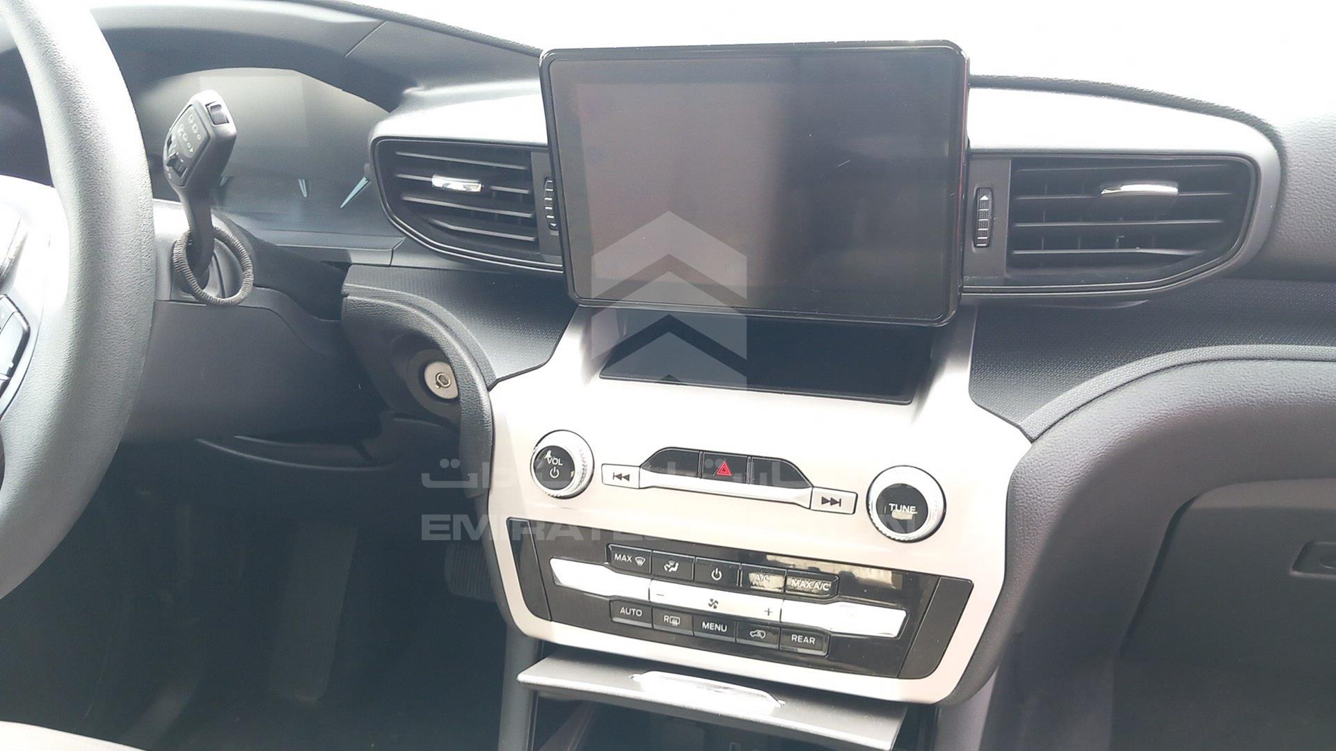 2021 FORD EXPLORER VIN: 1FMSK8BB5MGA51258