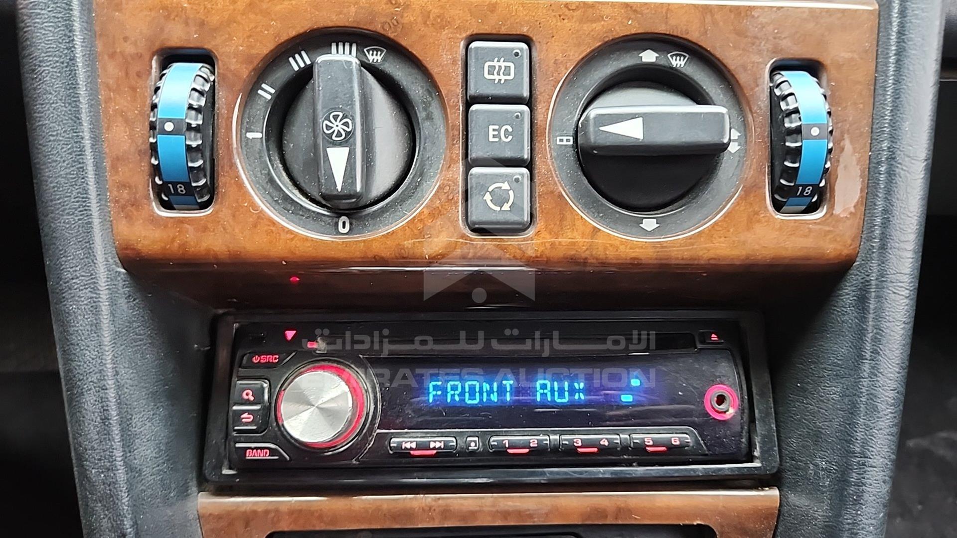 1992 MERCEDES E 300 VIN: WDB1240301B701480