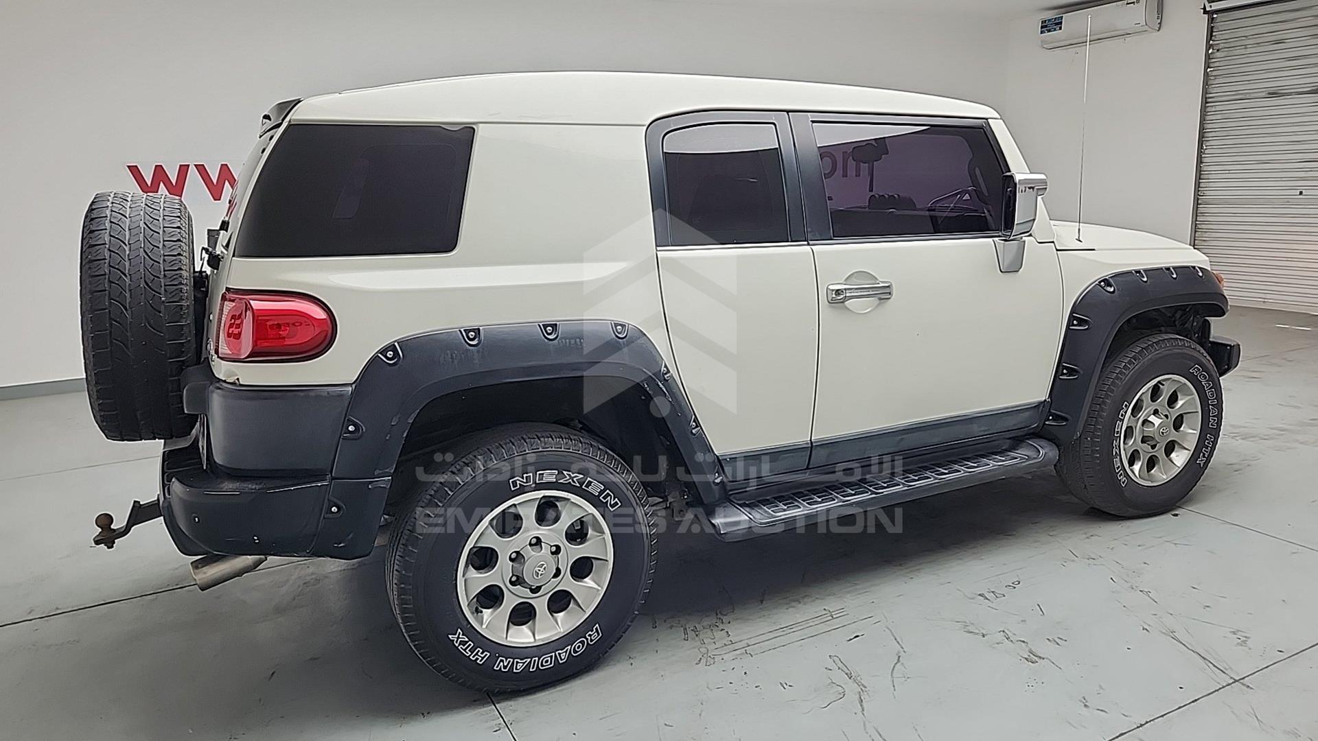 2012 TOYOTA FJ CRUISER VIN: JTEBU11F3CK127030