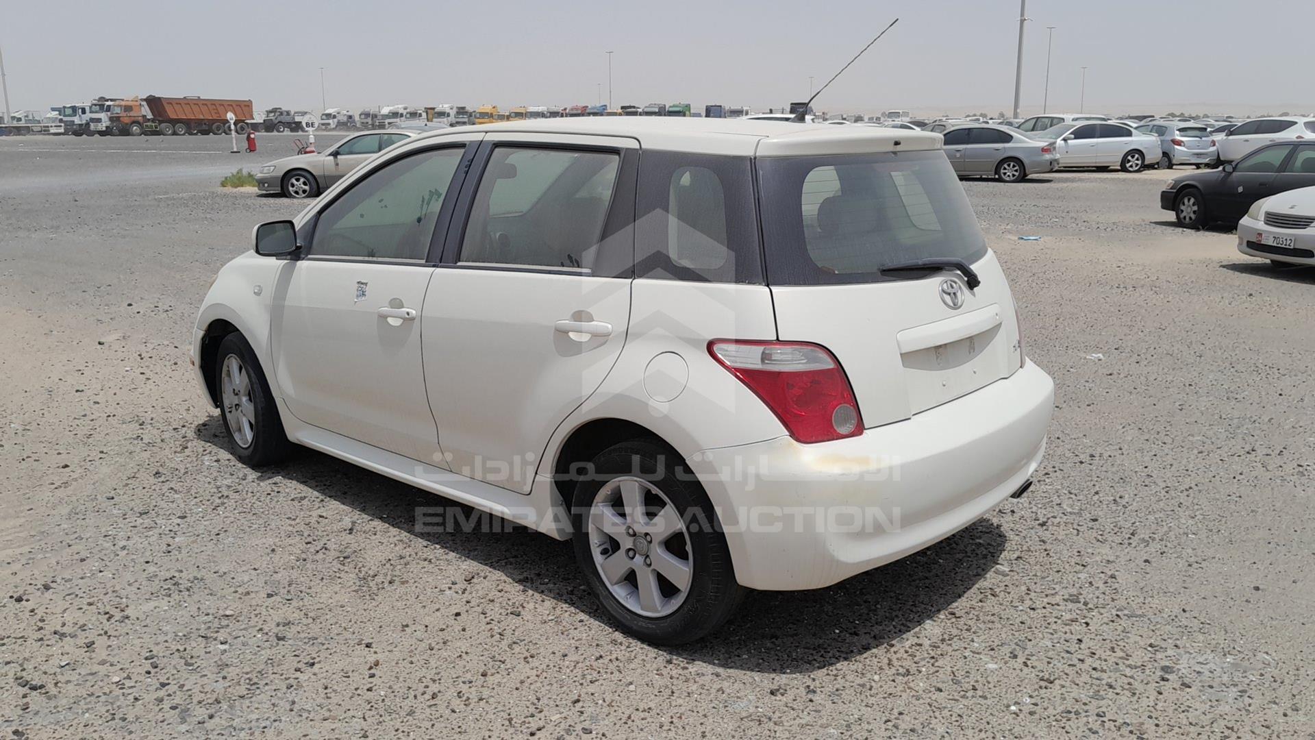 2006 TOYOTA XA VIN: JTDKT623460164077