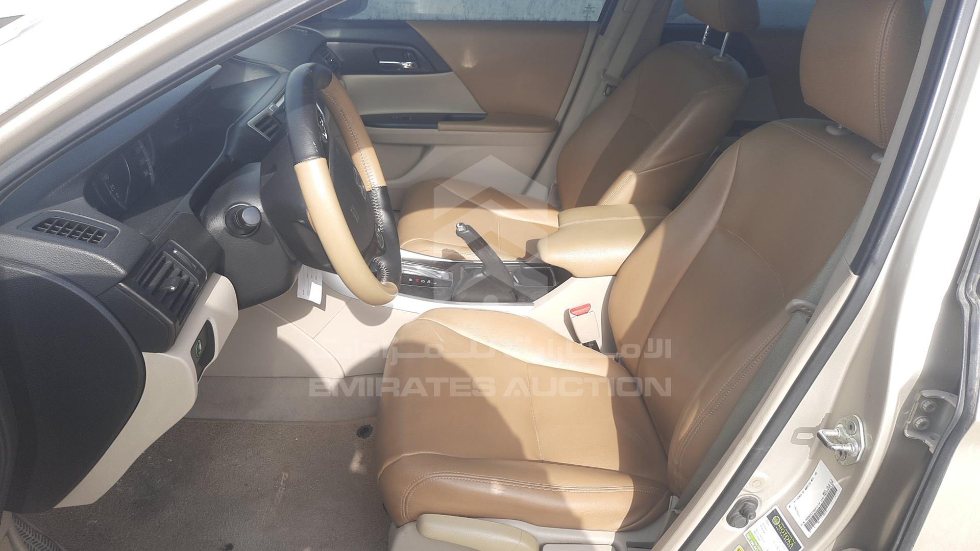2013 HONDA ACCORD VIN: 1HGCR2637DA612178