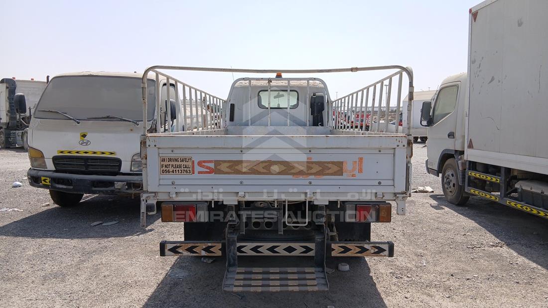 2009 Isuzu Reward NP — Rear View — Photo 7