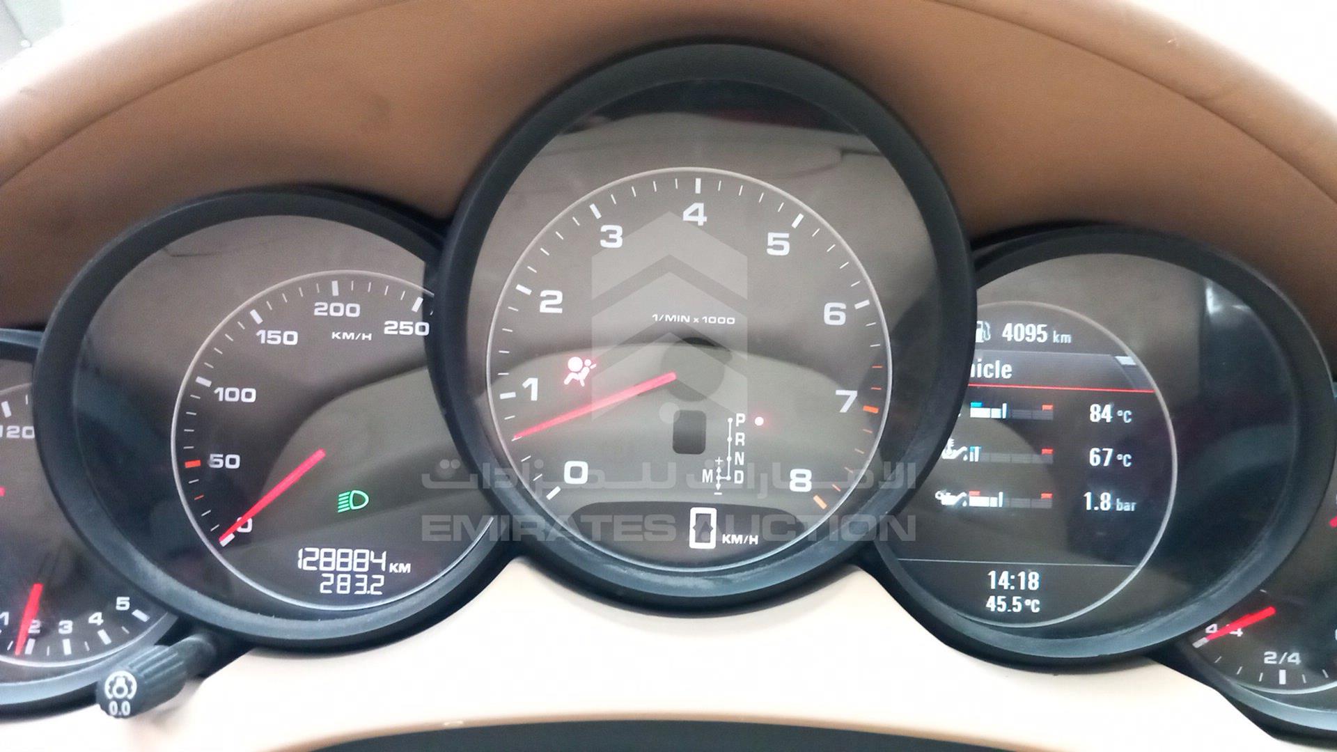 2012 PORSCHE CAYENNE S VIN: WP1ZZZ92ZCLA50158