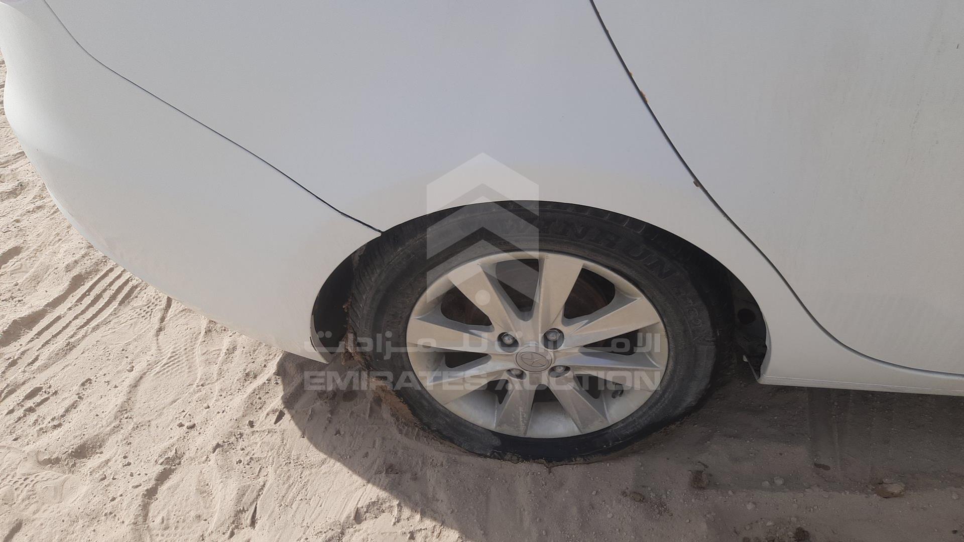 2016 JAC J4 VIN: LJ12FKR21G4703757