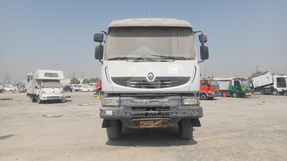 2014 Renault 440 — Full Front View — Photo 1