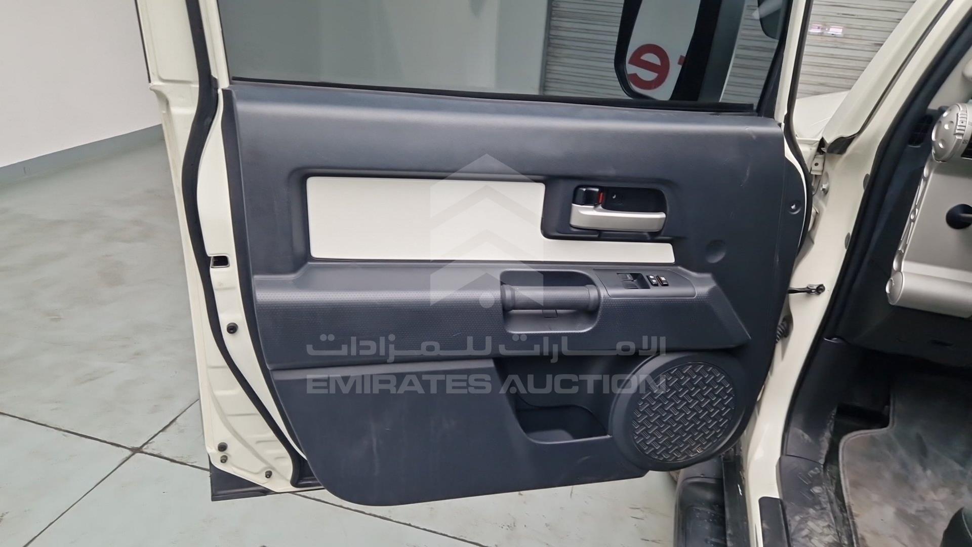 2021 TOYOTA FJ CRUISER VIN: JTEBU11F3MK259612
