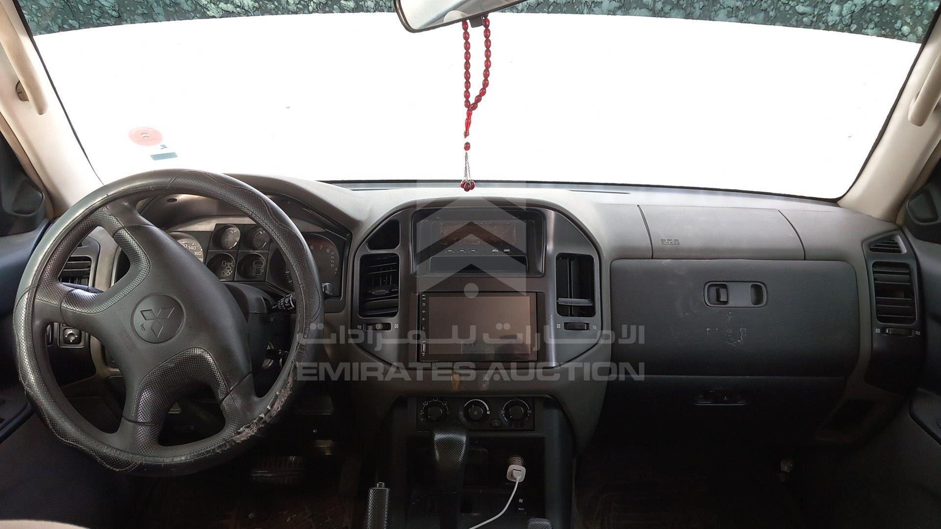 2005 MITSUBISHI PAJERO VIN: JE4MR62M05J708962
