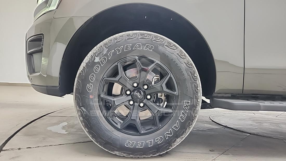 2024 Ford Expedition — Front Left Tyre — Photo 39