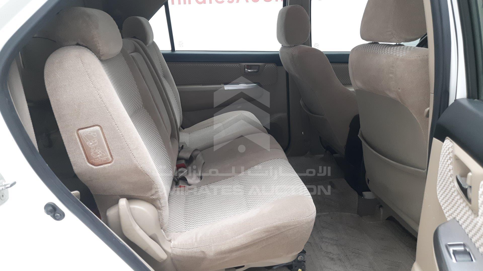 MHFYX59G6F8074517 - 2015 Toyota Fortuner - #465108