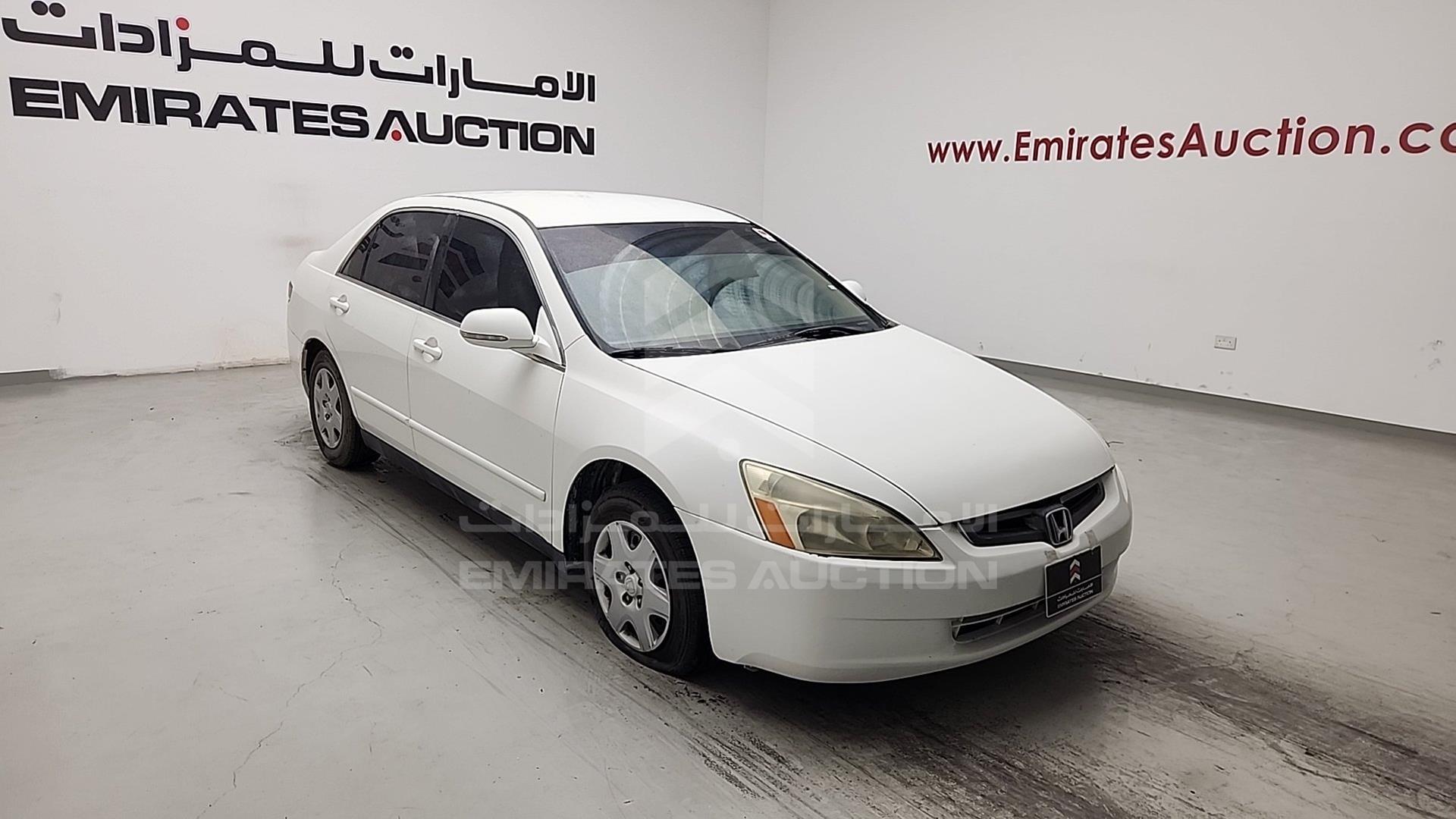 2005 HONDA ACCORD VIN: JHMCM56595C403917